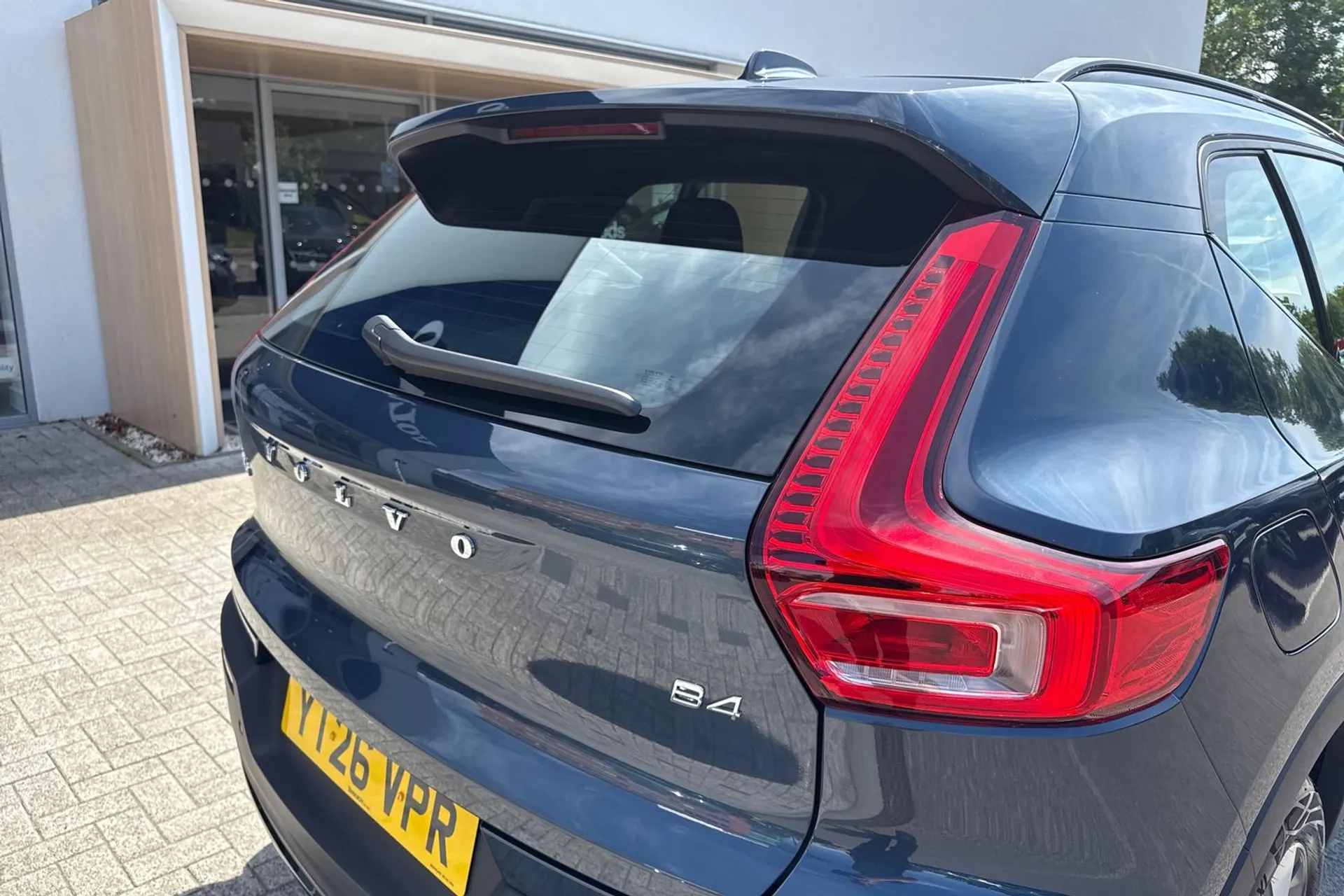Volvo XC40 thumbnail image number 16