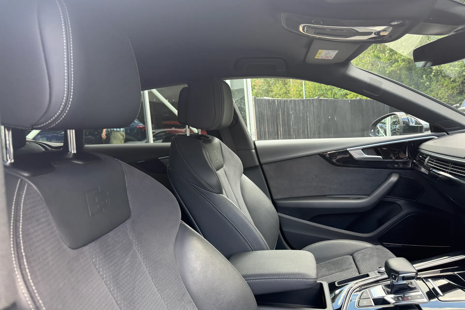 Audi A5 thumbnail image number 28