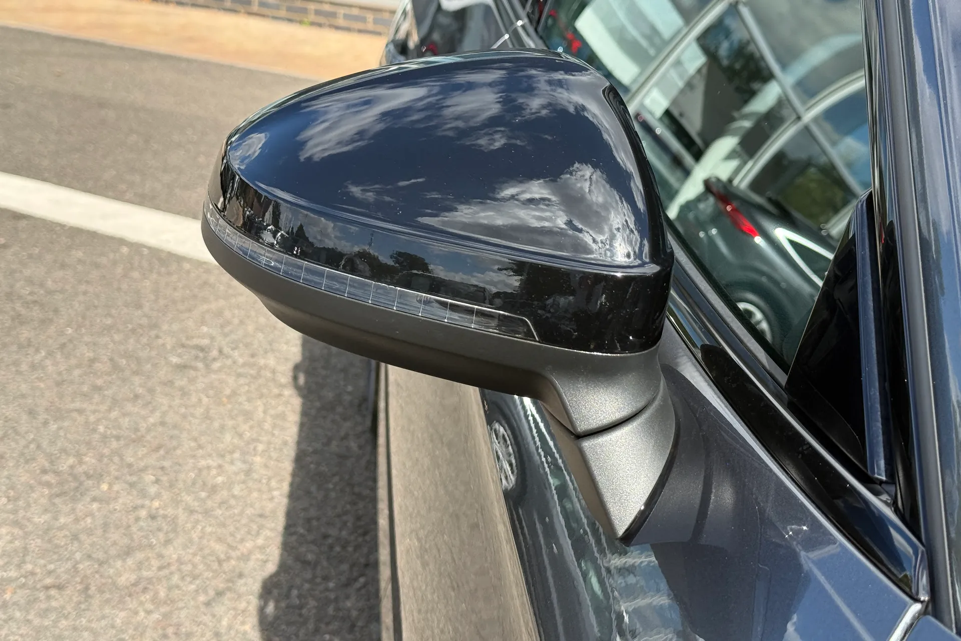 Audi A5 thumbnail image number 10