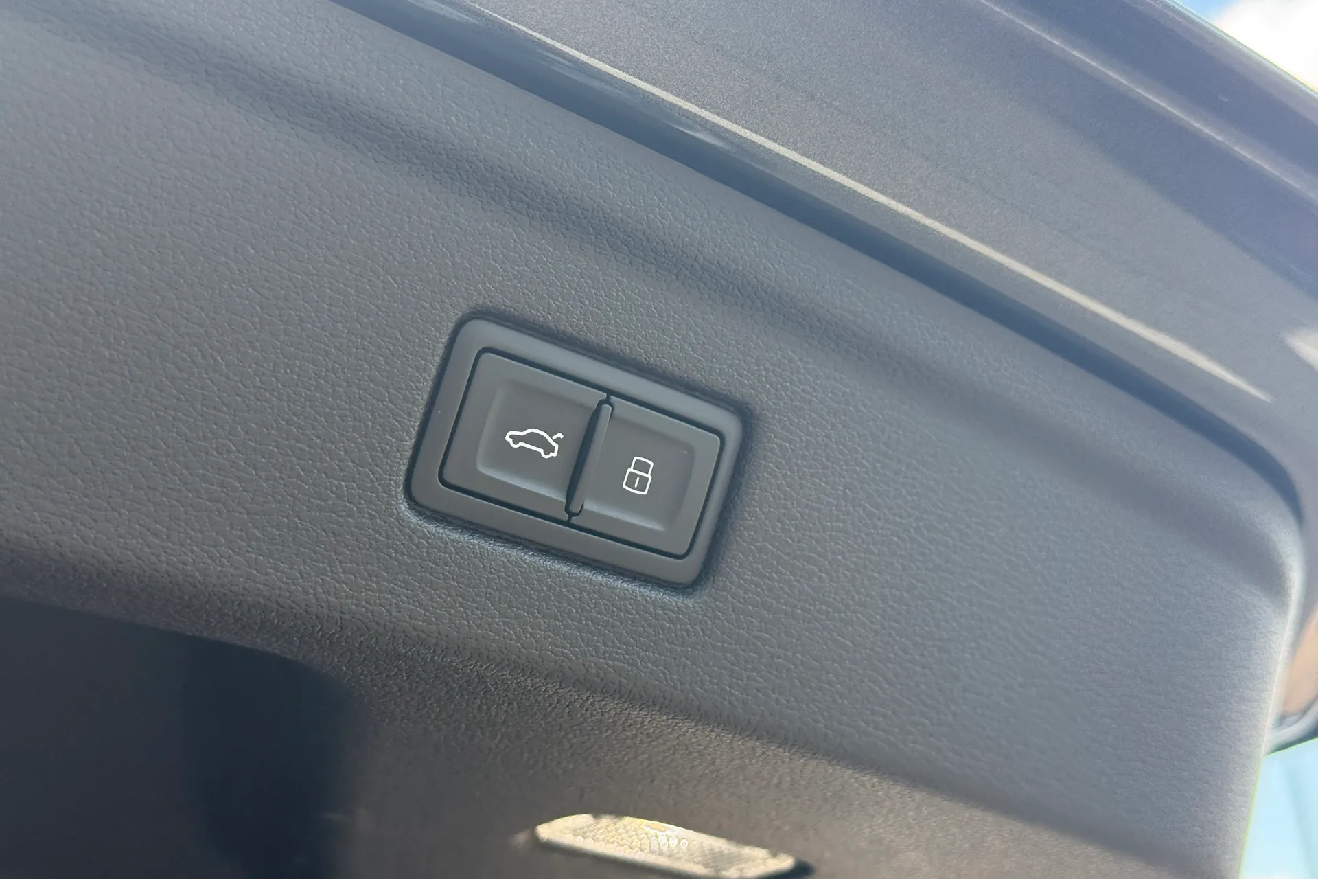 Audi A5 thumbnail image number 41