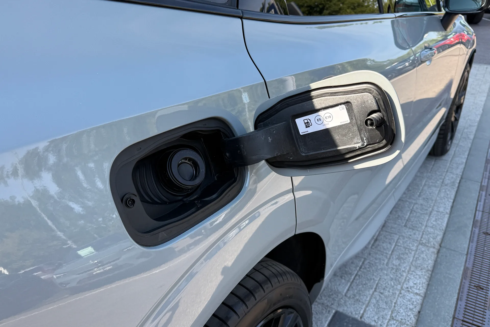 Volvo XC60 thumbnail image number 17