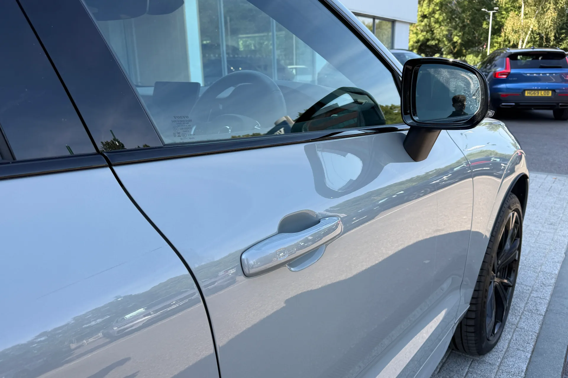 Volvo XC60 thumbnail image number 16