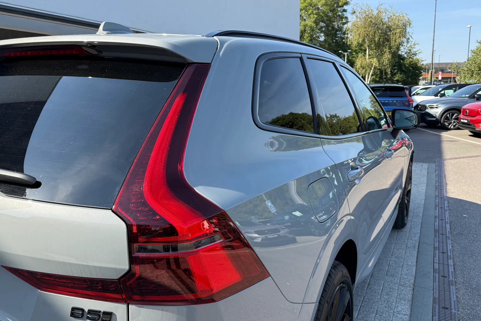 Volvo XC60 thumbnail image number 18
