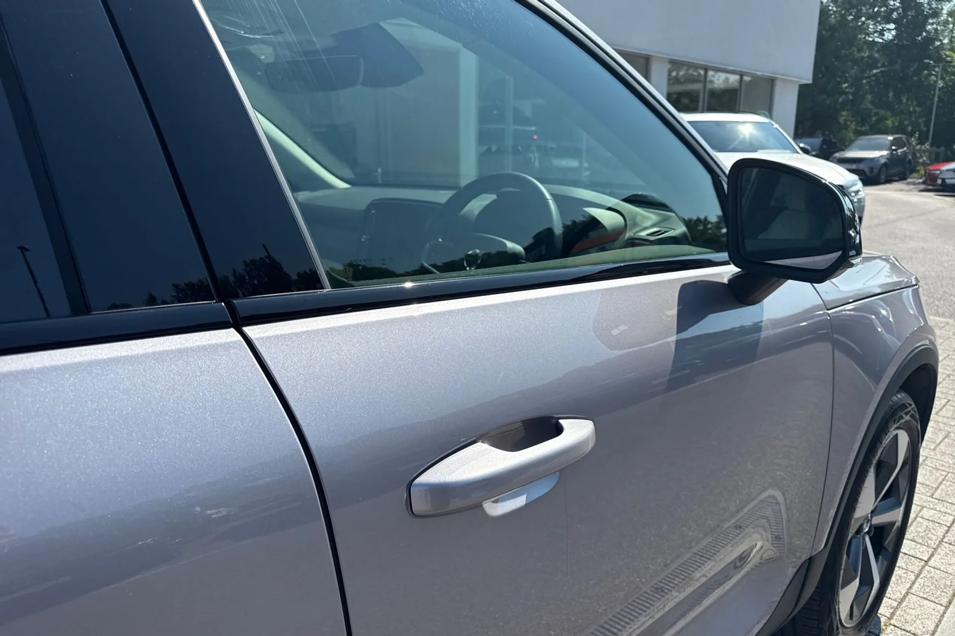 Volvo XC40 thumbnail image number 17