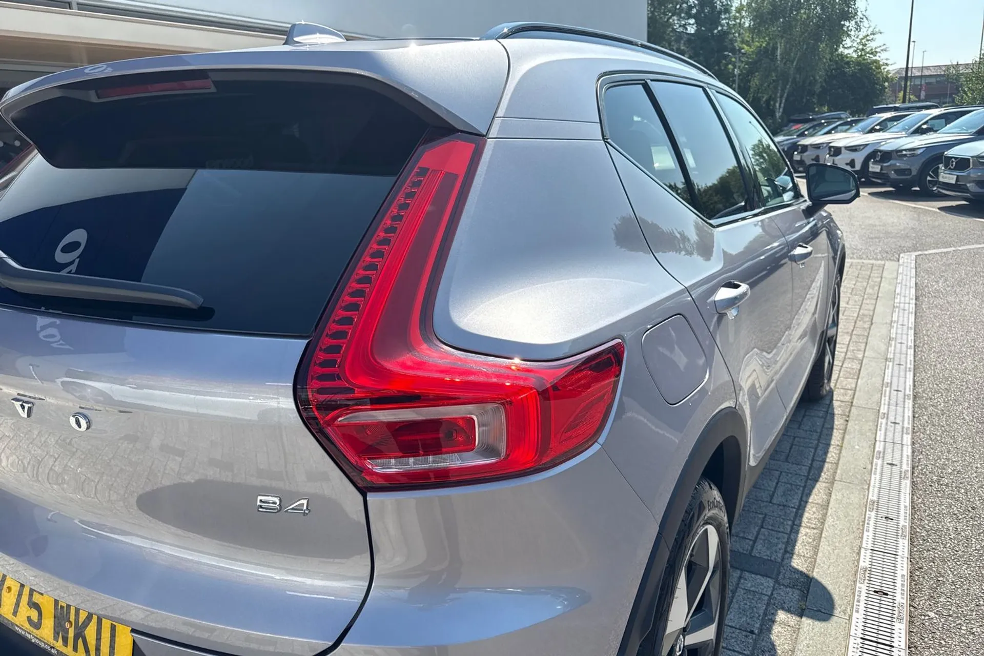 Volvo XC40 thumbnail image number 15