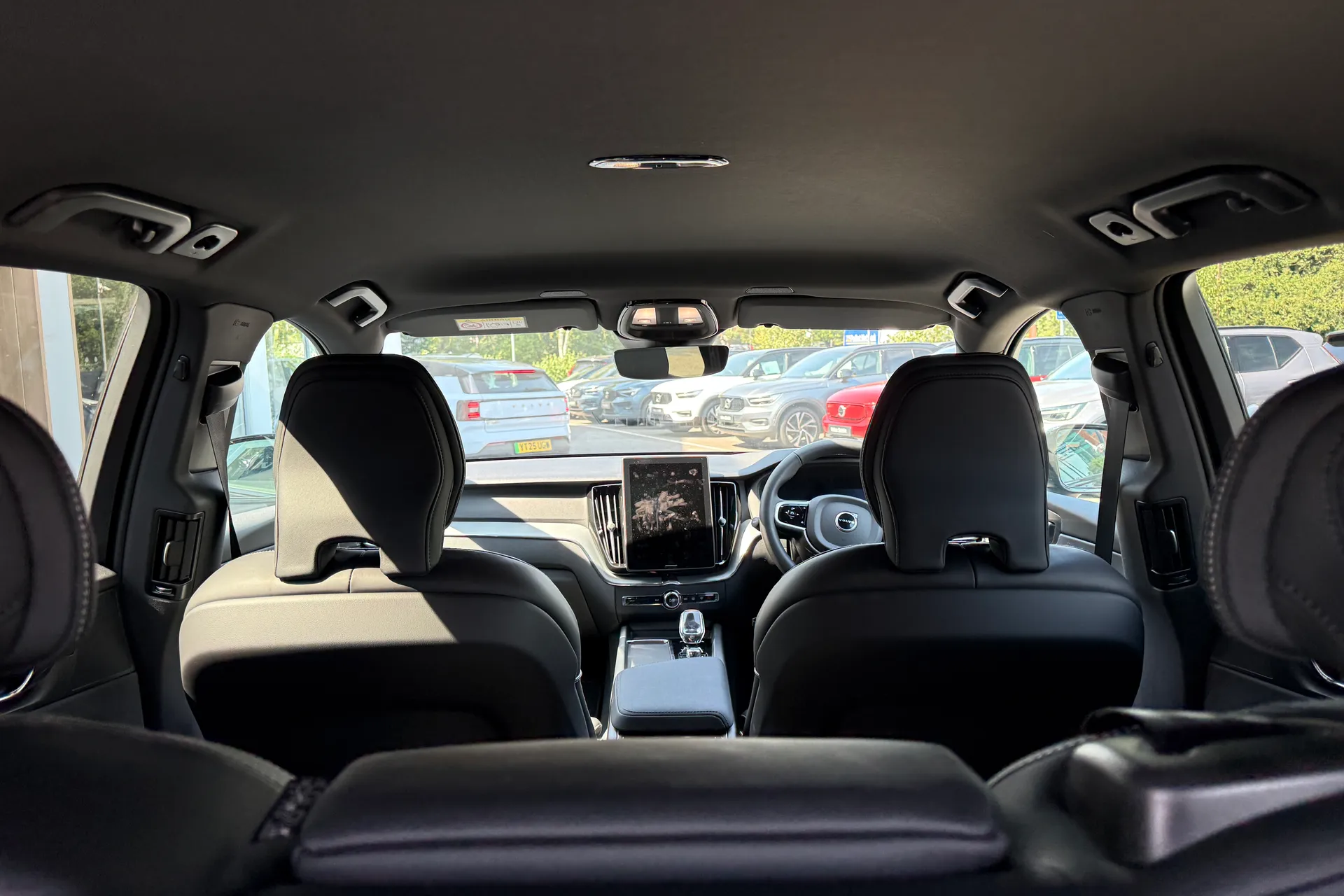 Volvo XC60 thumbnail image number 24