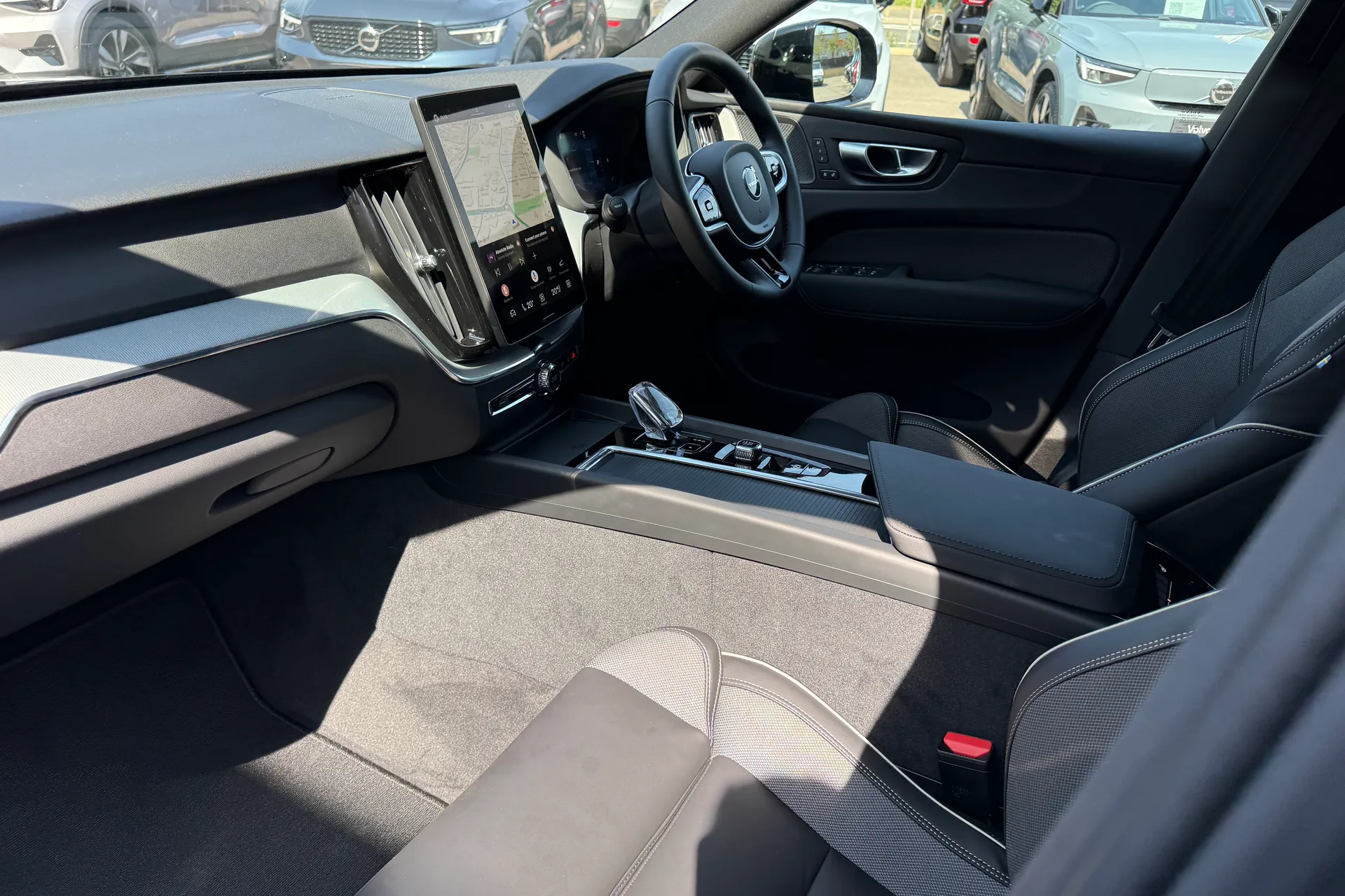 Volvo XC60 thumbnail image number 29