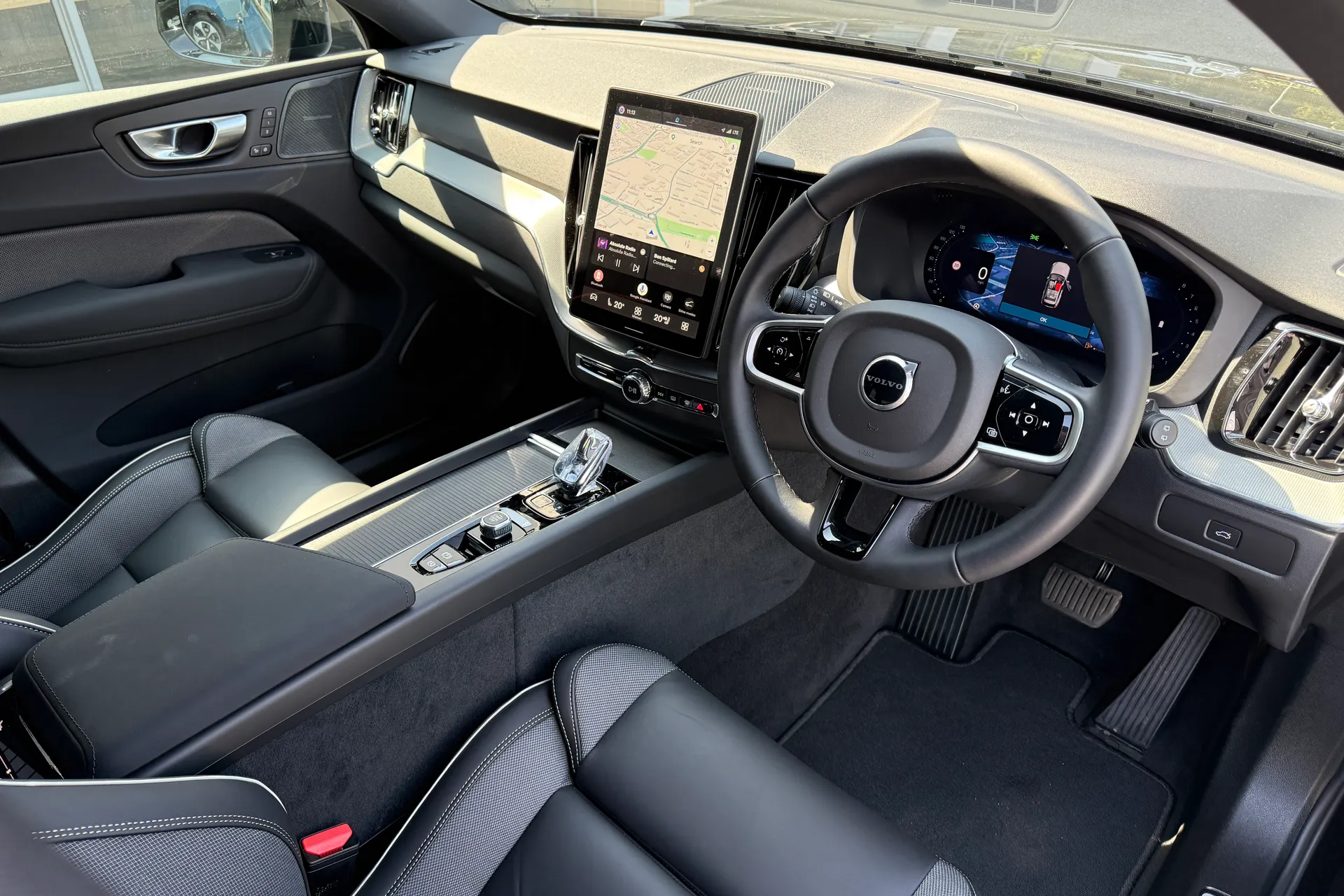 Volvo XC60 thumbnail image number 6