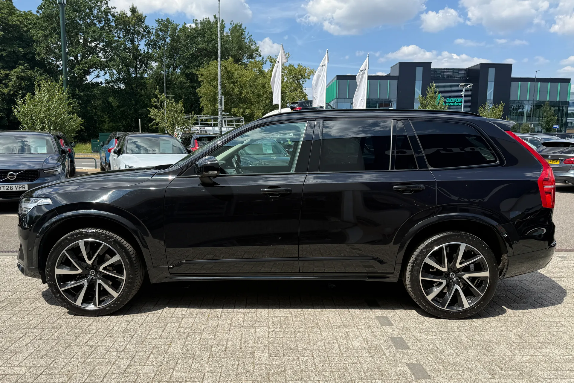 Volvo XC90 thumbnail image number 14