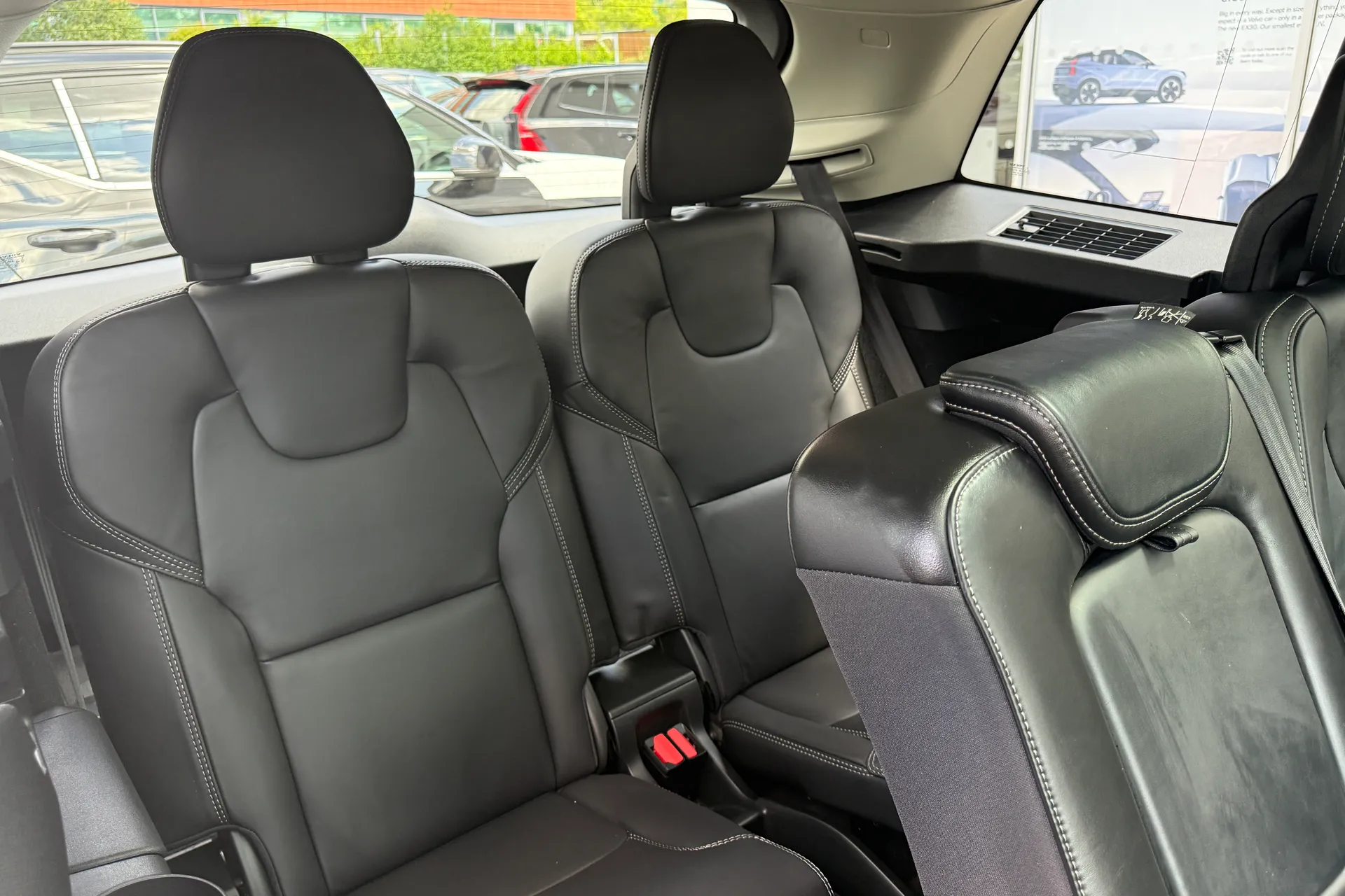 Volvo XC90 thumbnail image number 7