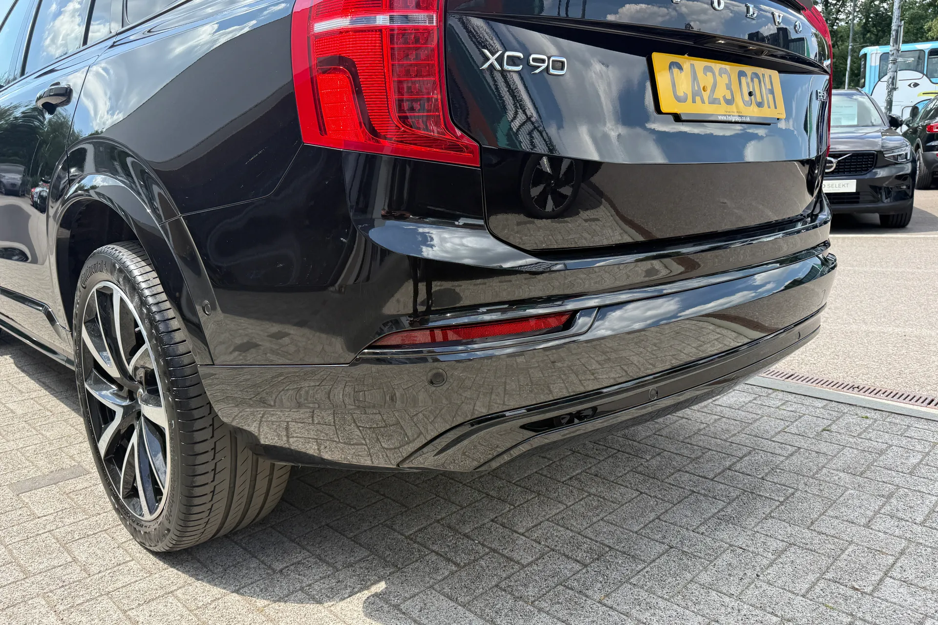 Volvo XC90 thumbnail image number 22