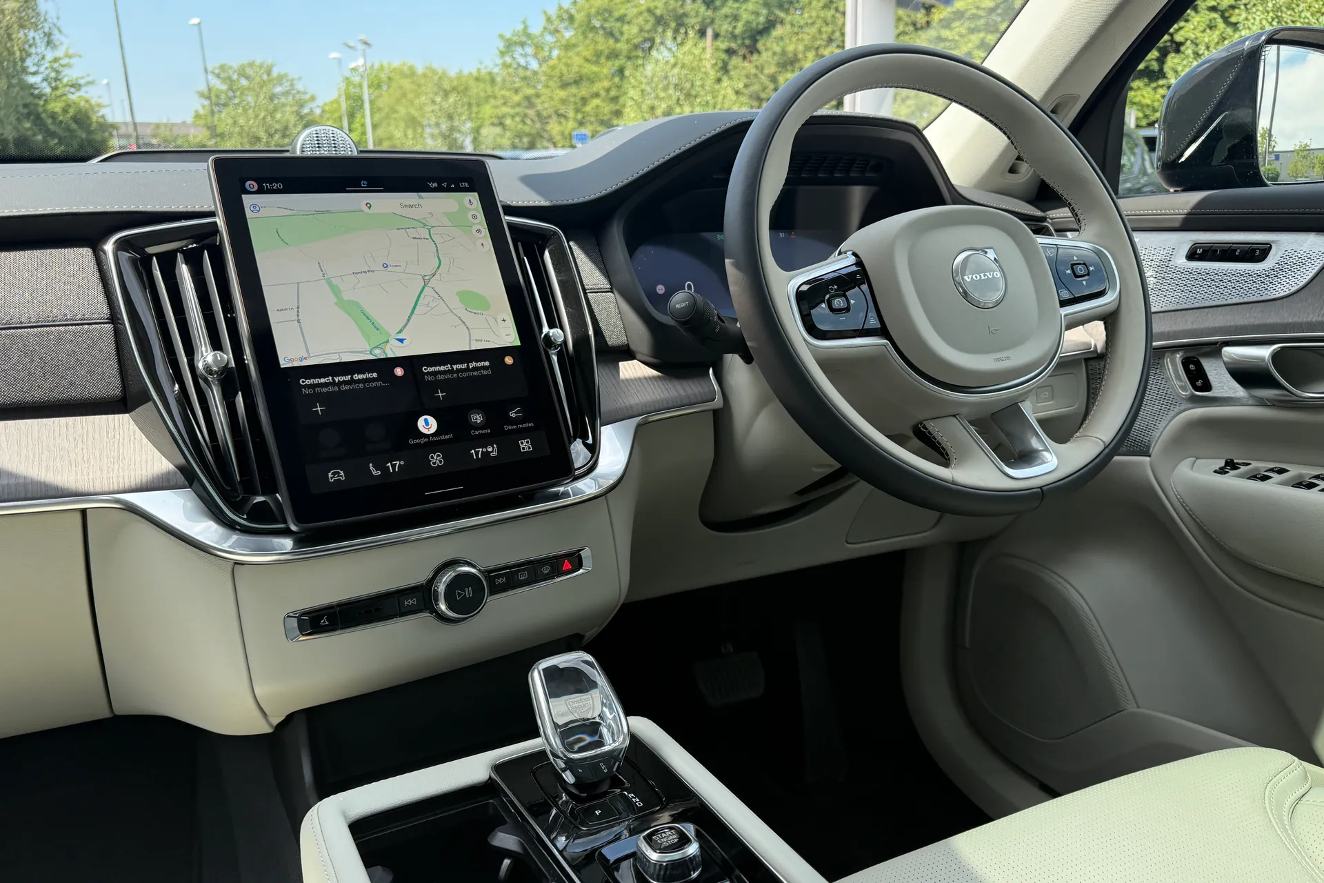 Volvo XC90 thumbnail image number 37