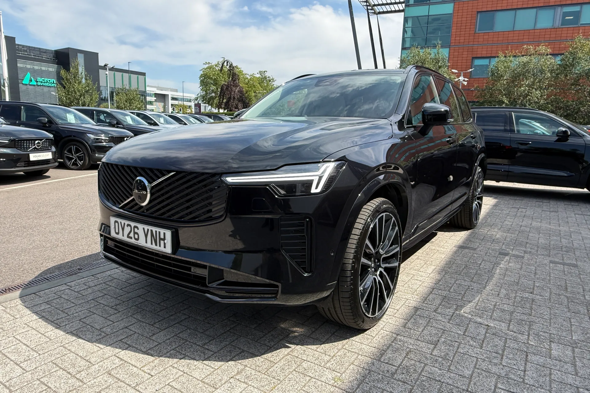 Volvo XC90 thumbnail image number 14