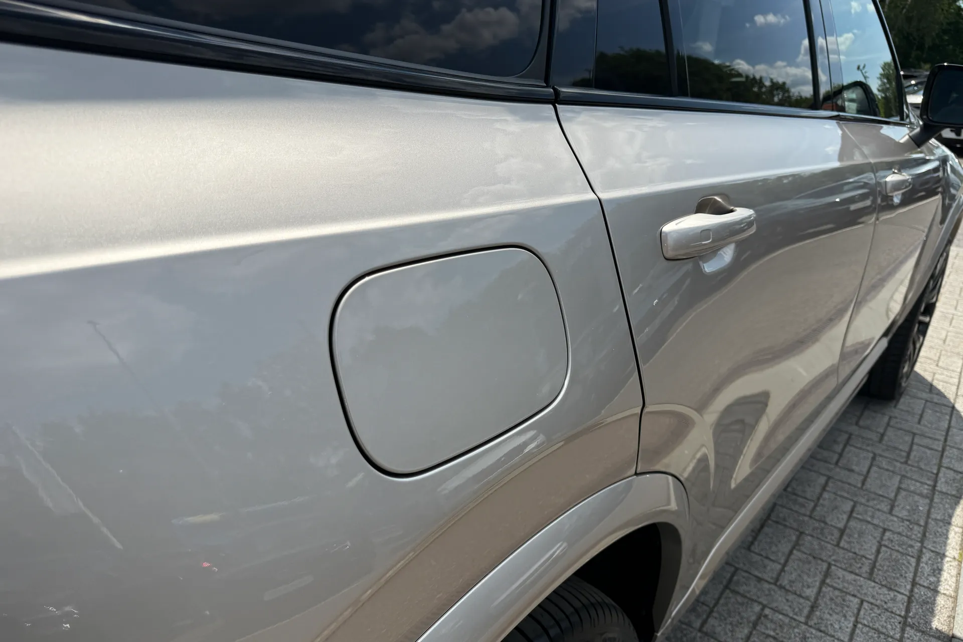 Volvo XC90 thumbnail image number 18