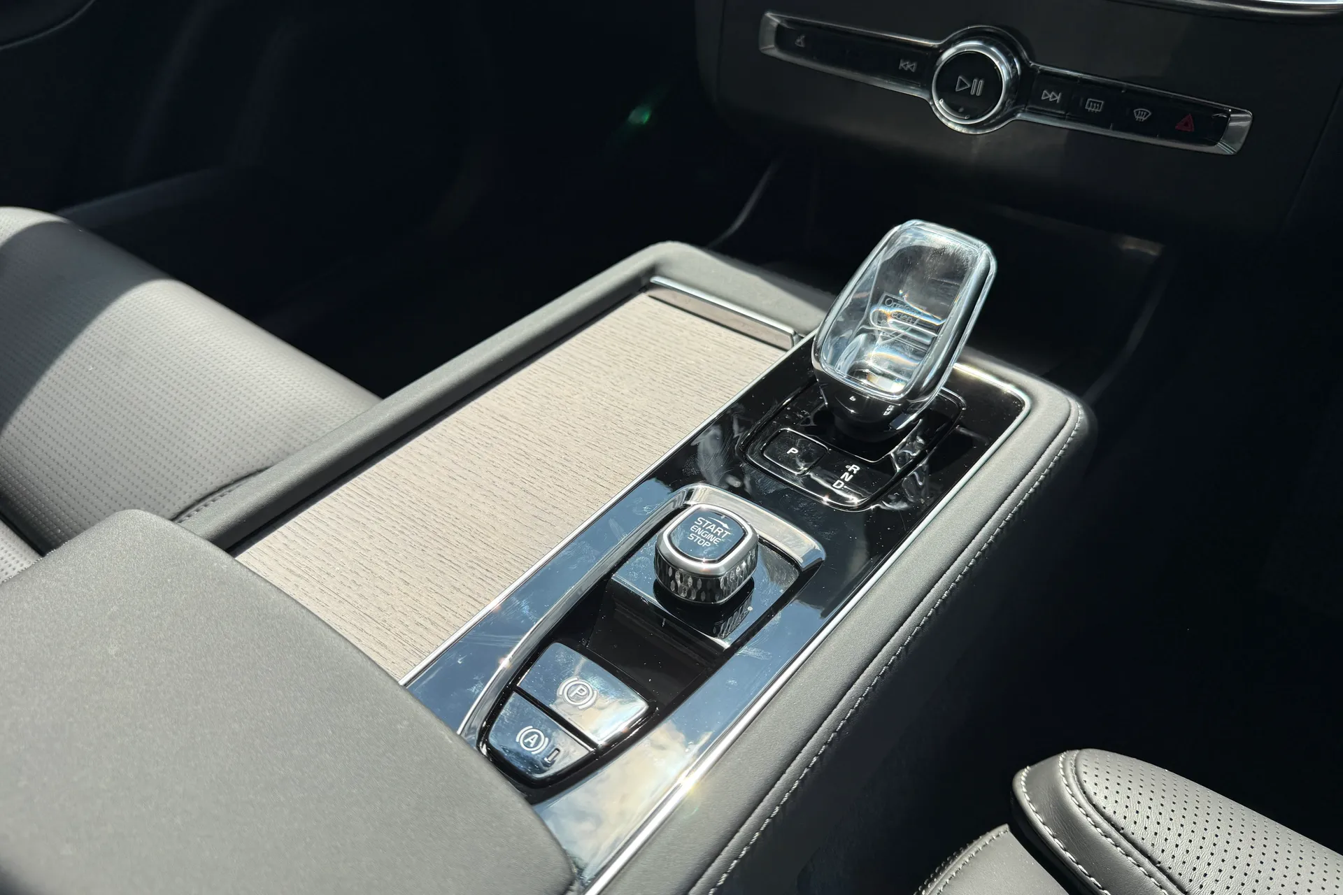 Volvo XC90 thumbnail image number 46