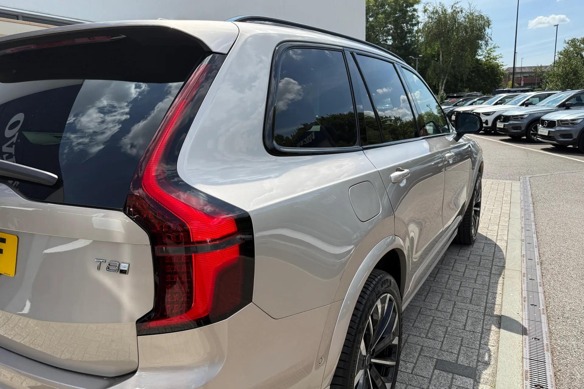 Volvo XC90 thumbnail image number 19