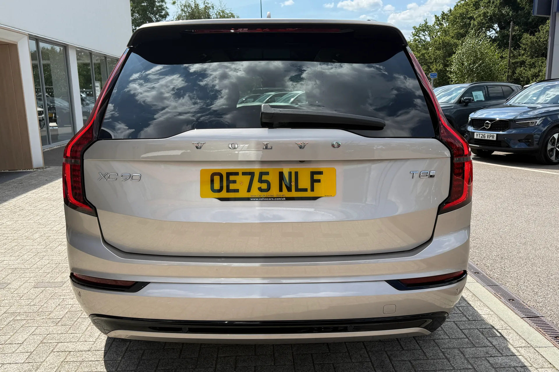 Volvo XC90 thumbnail image number 11