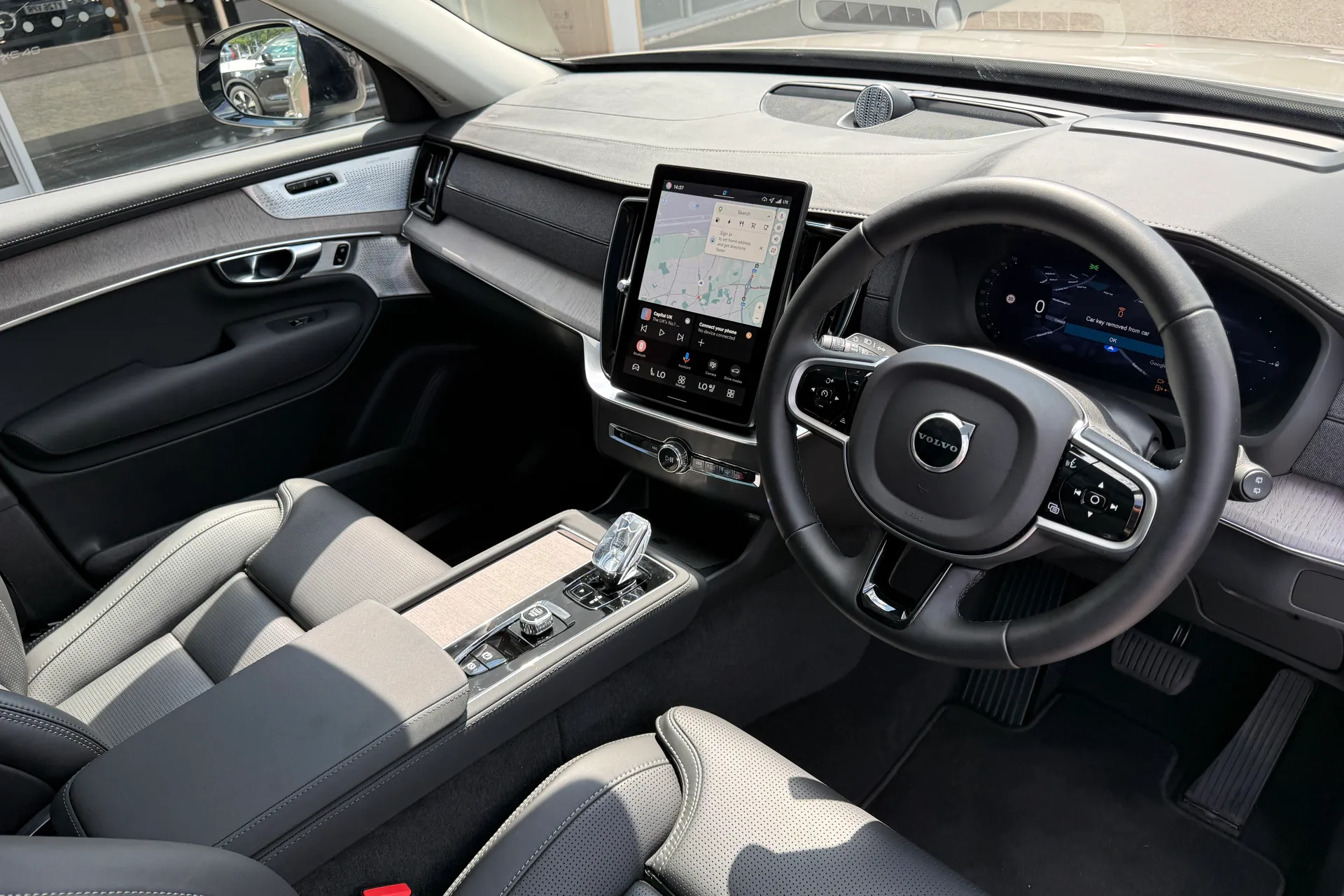 Volvo XC90 thumbnail image number 6