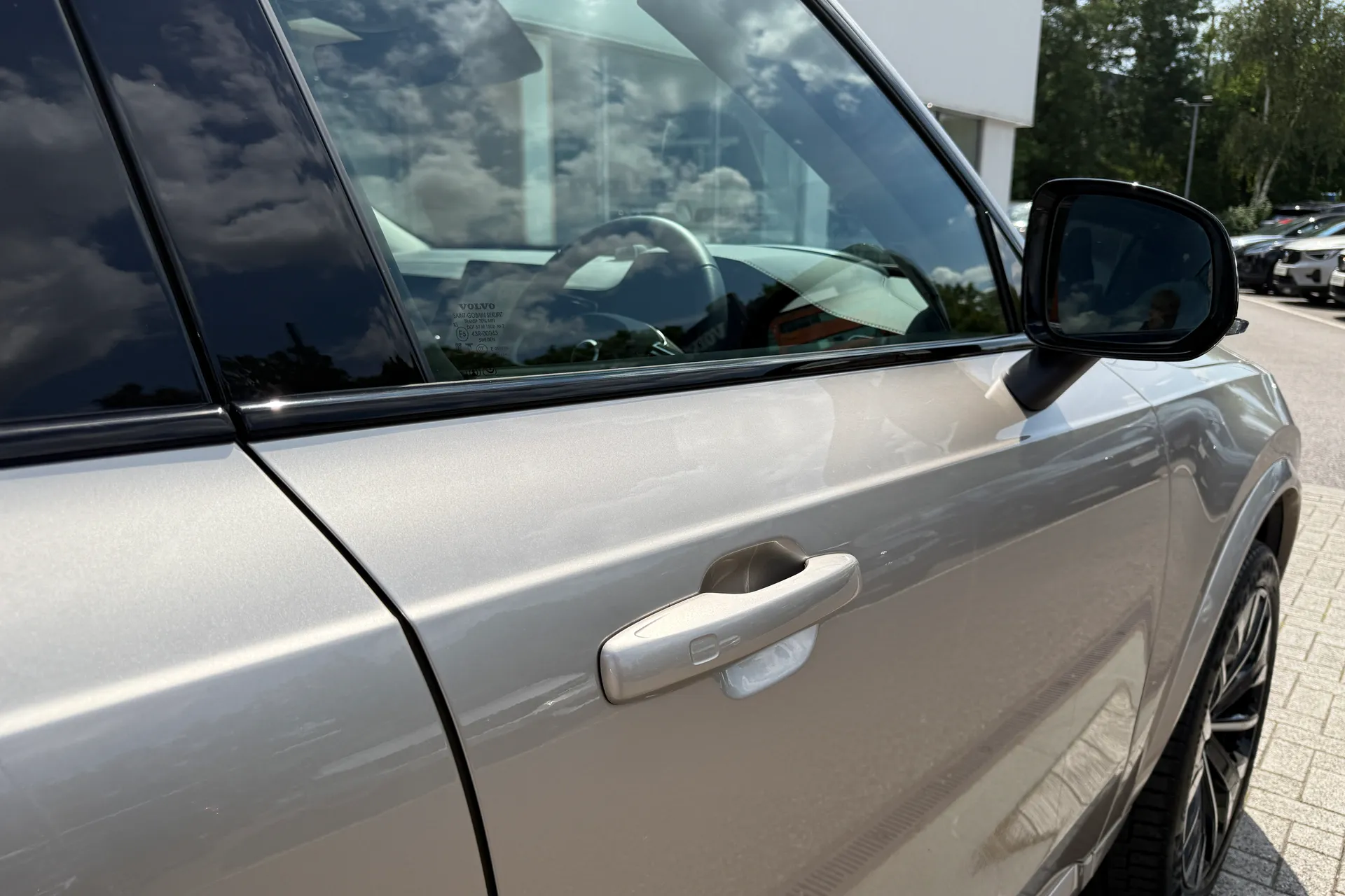 Volvo XC90 thumbnail image number 17
