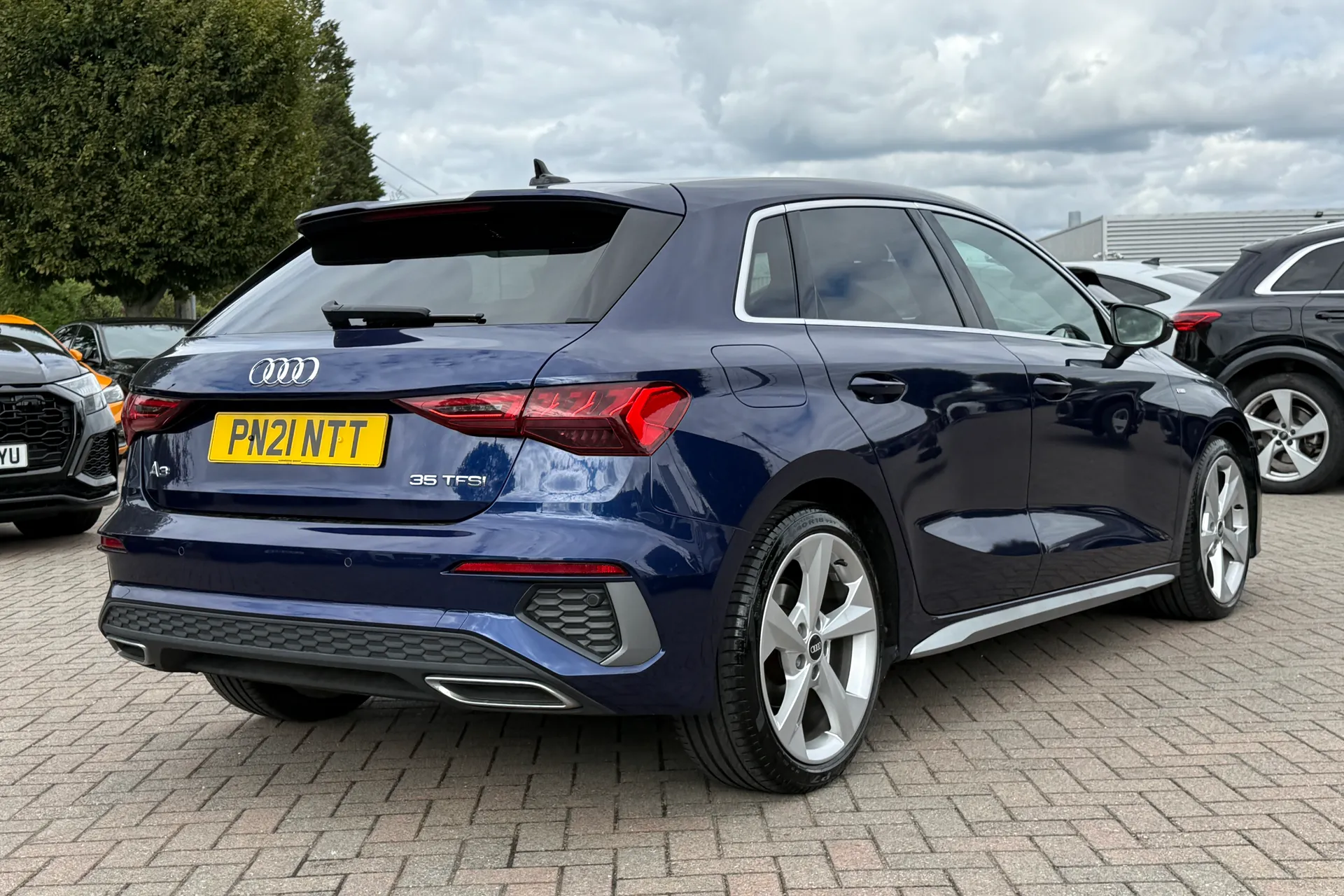 Audi A3 thumbnail image number 31