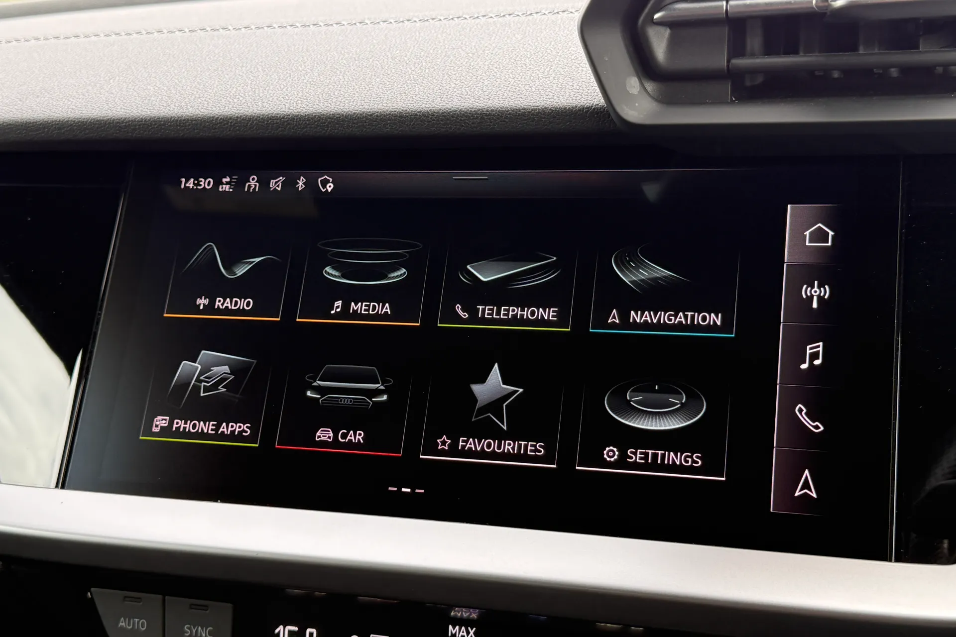 Audi A3 thumbnail image number 13