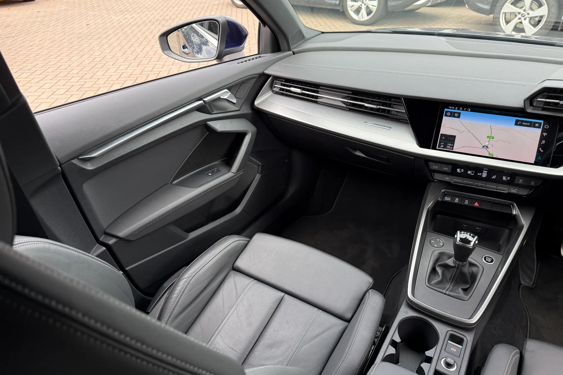 Audi A3 thumbnail image number 37
