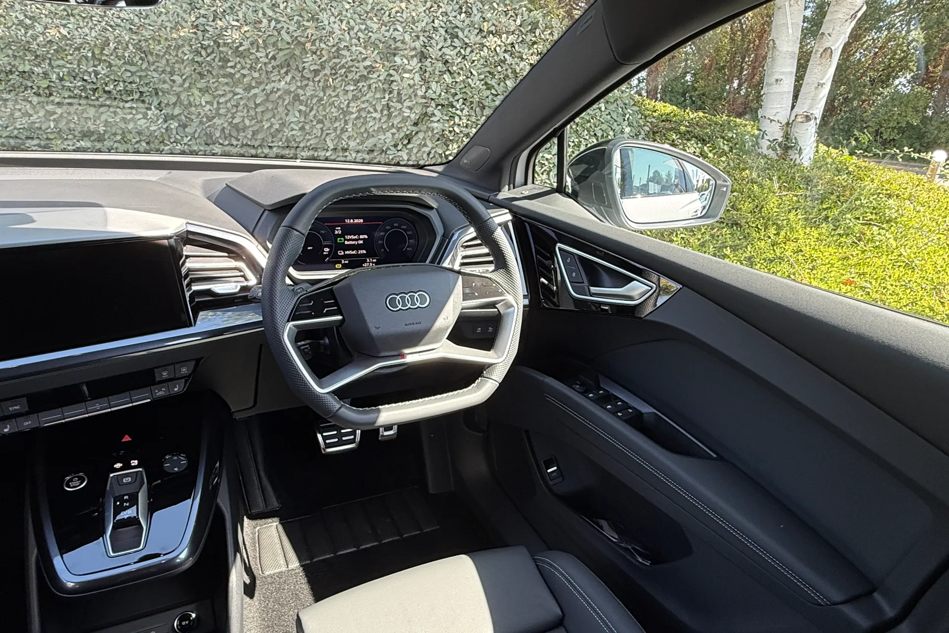 Audi Q4 e-tron thumbnail image number 37