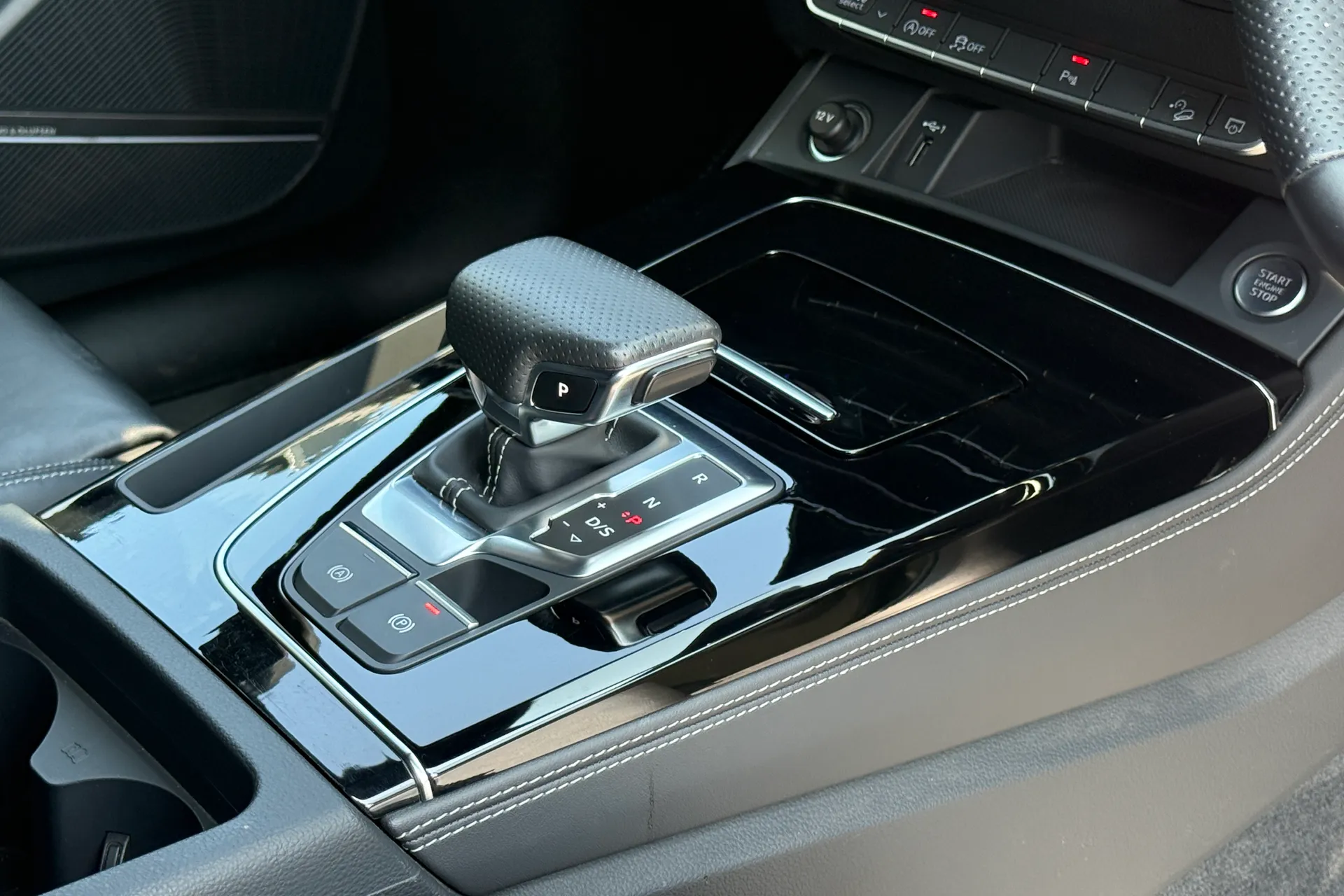 Audi Q5 thumbnail image number 18