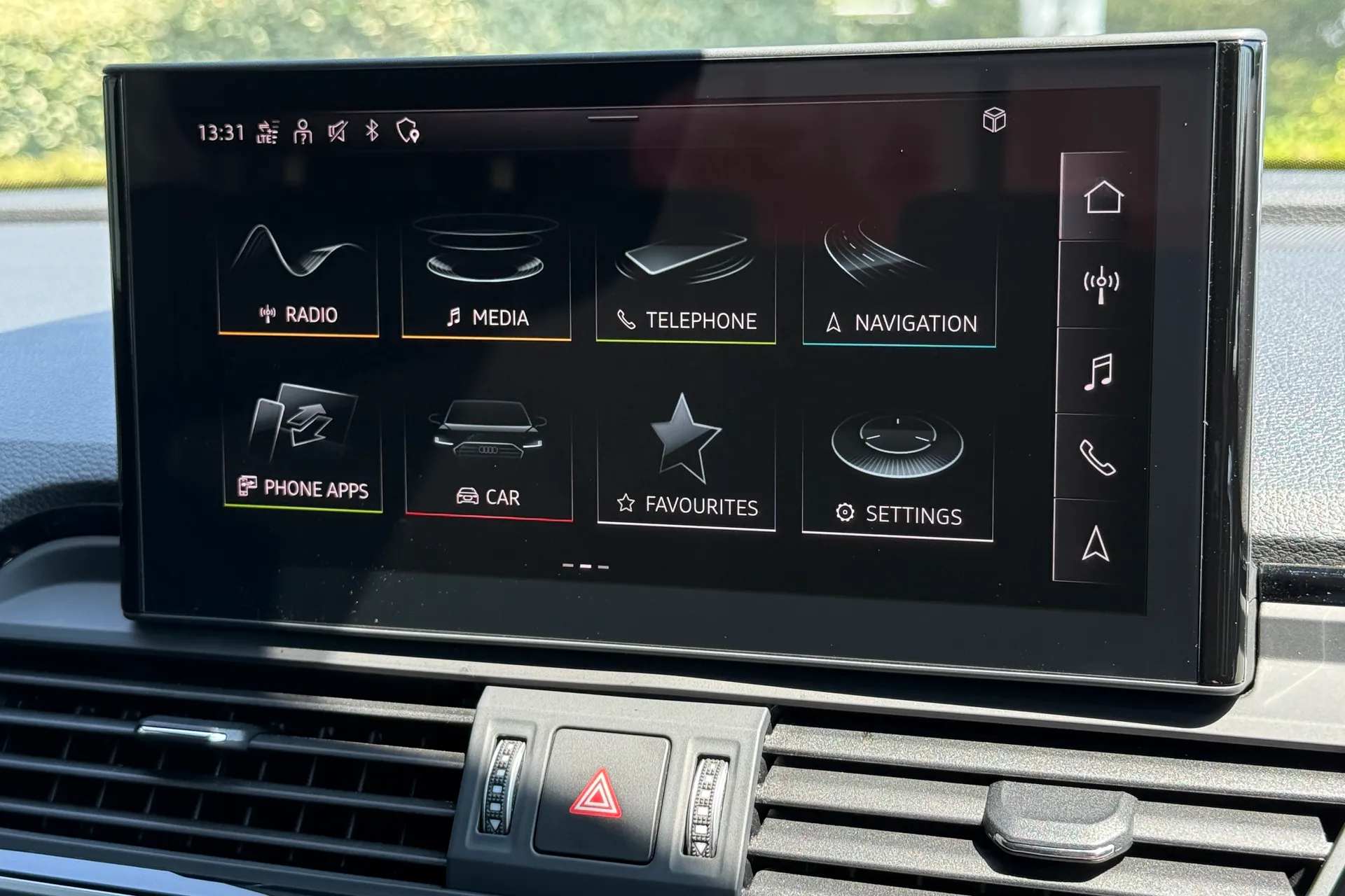 Audi Q5 thumbnail image number 26
