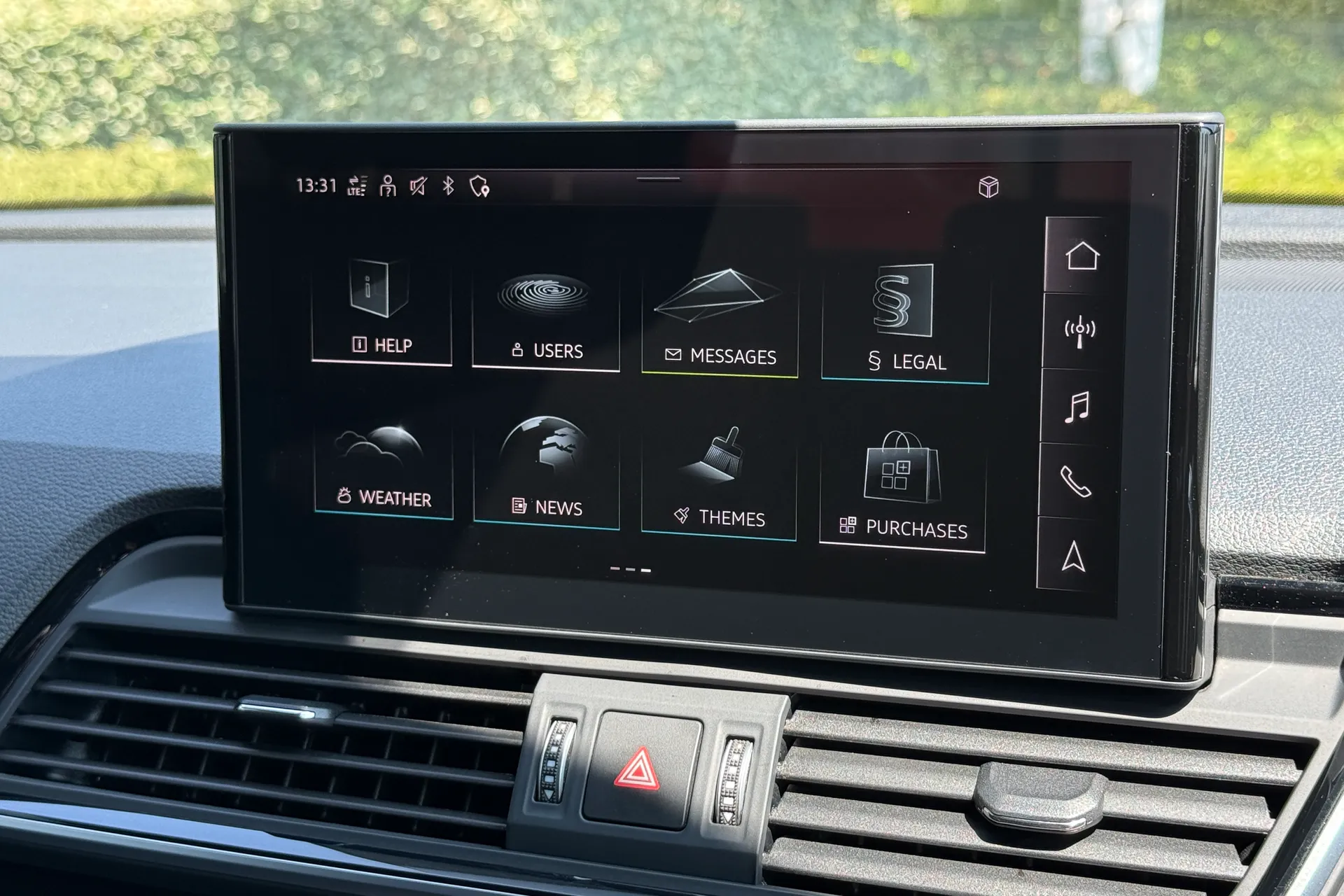 Audi Q5 thumbnail image number 24