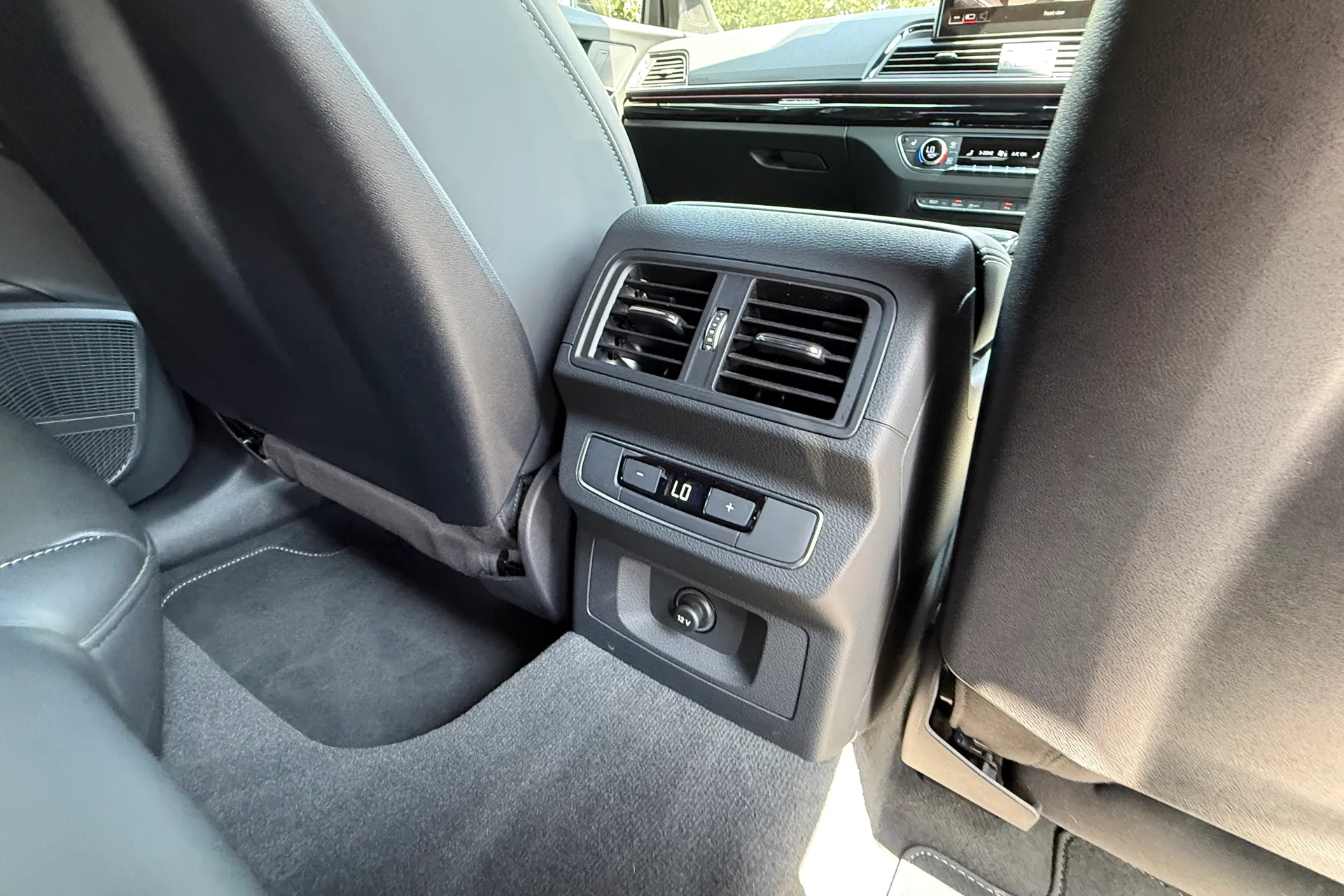 Audi Q5 thumbnail image number 39