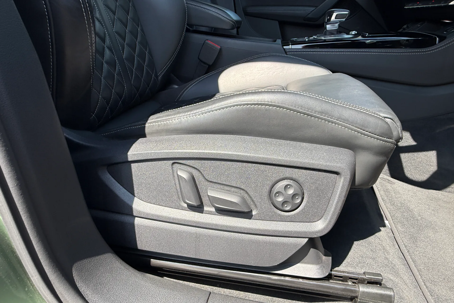 Audi Q5 thumbnail image number 33