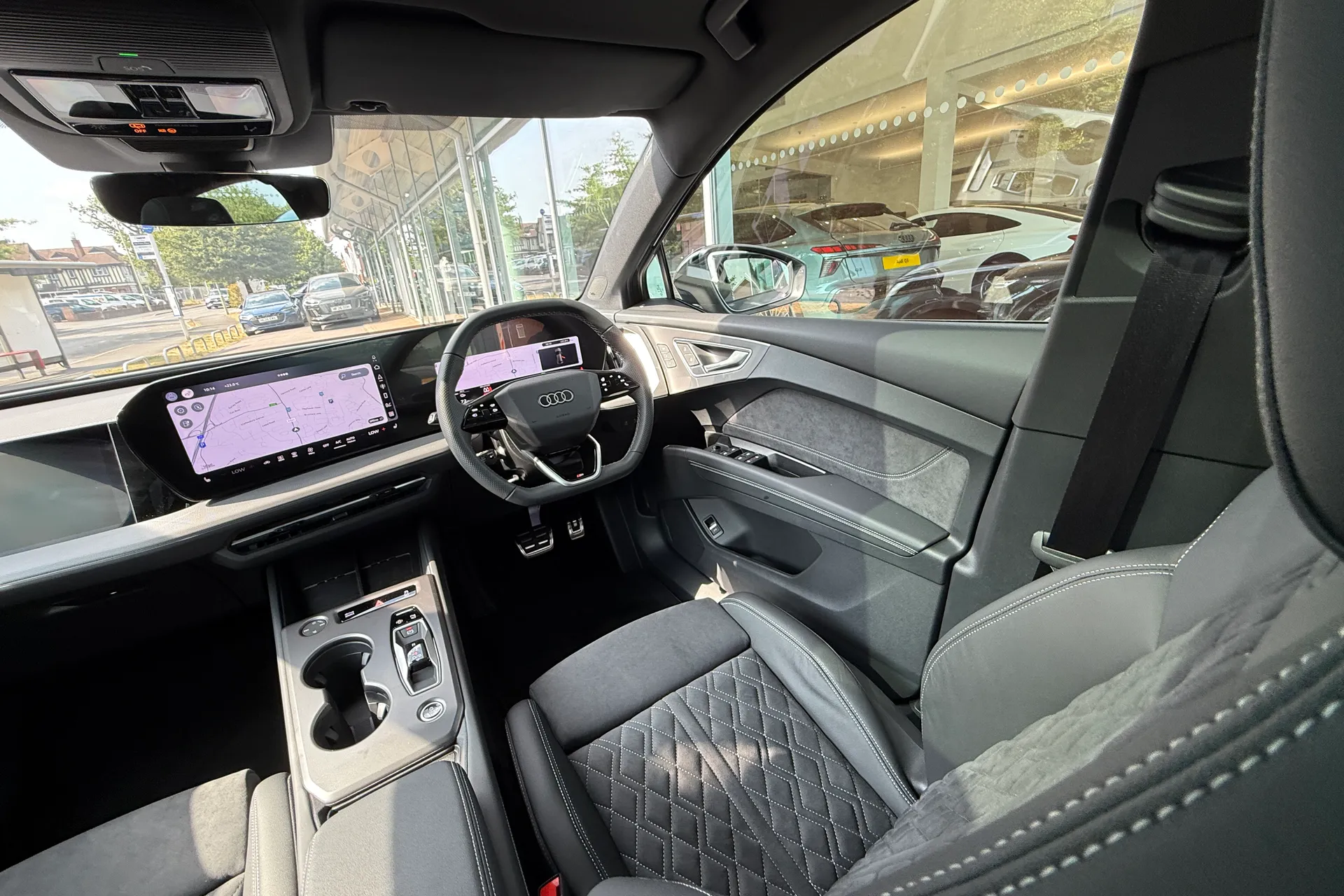 Audi Q4 e-tron thumbnail image number 45
