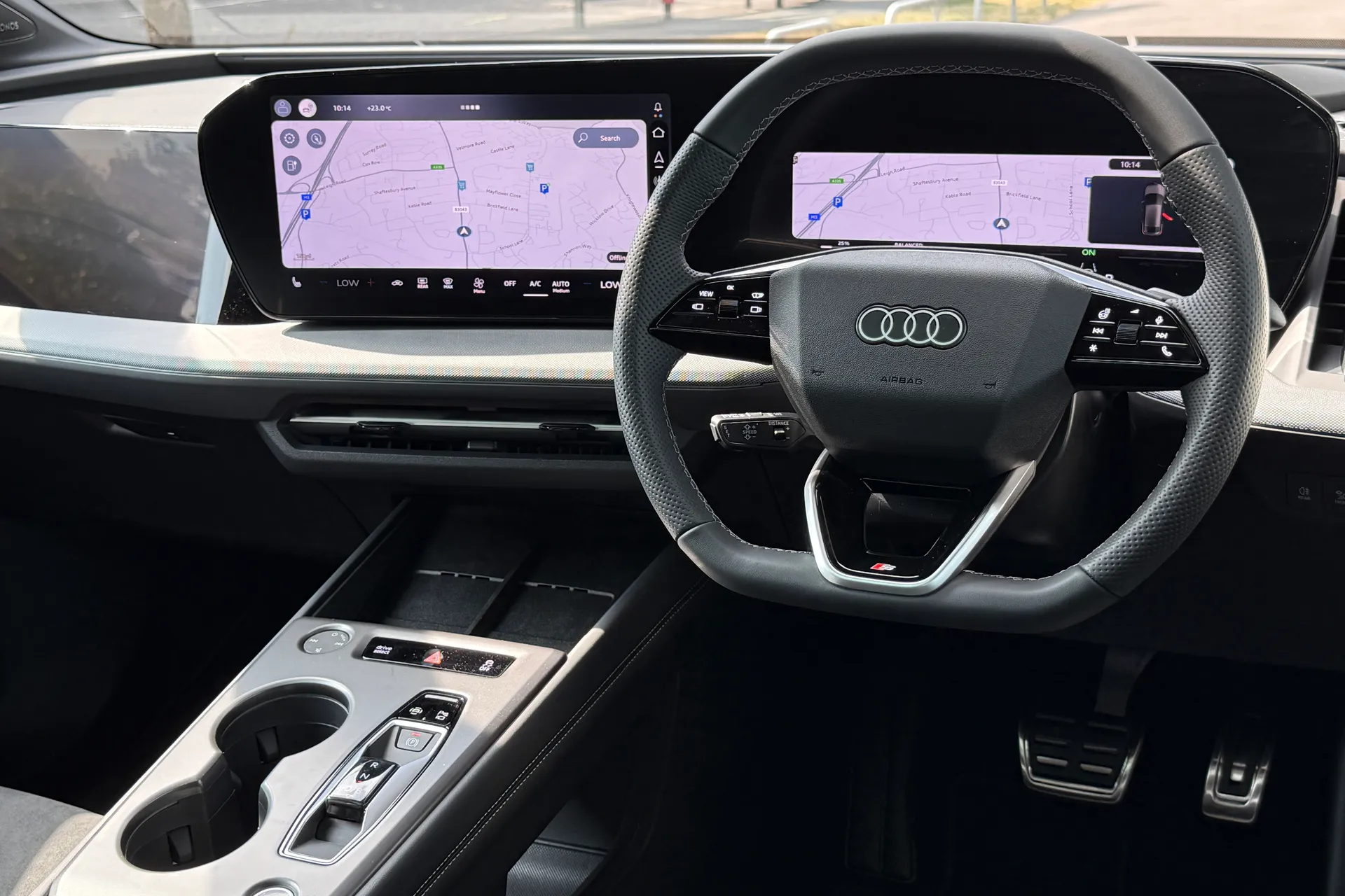 Audi Q4 e-tron thumbnail image number 38