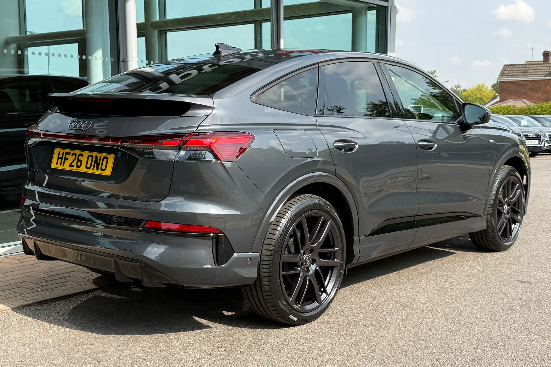 Audi Q4 e-tron thumbnail image number 61