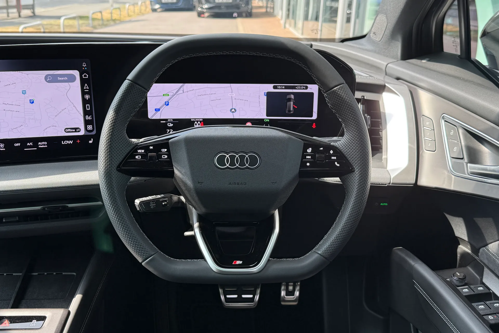 Audi Q4 e-tron thumbnail image number 44