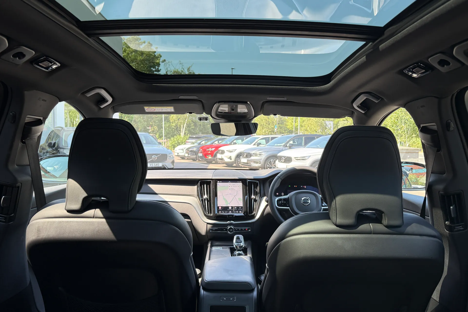 Volvo XC60 thumbnail image number 22