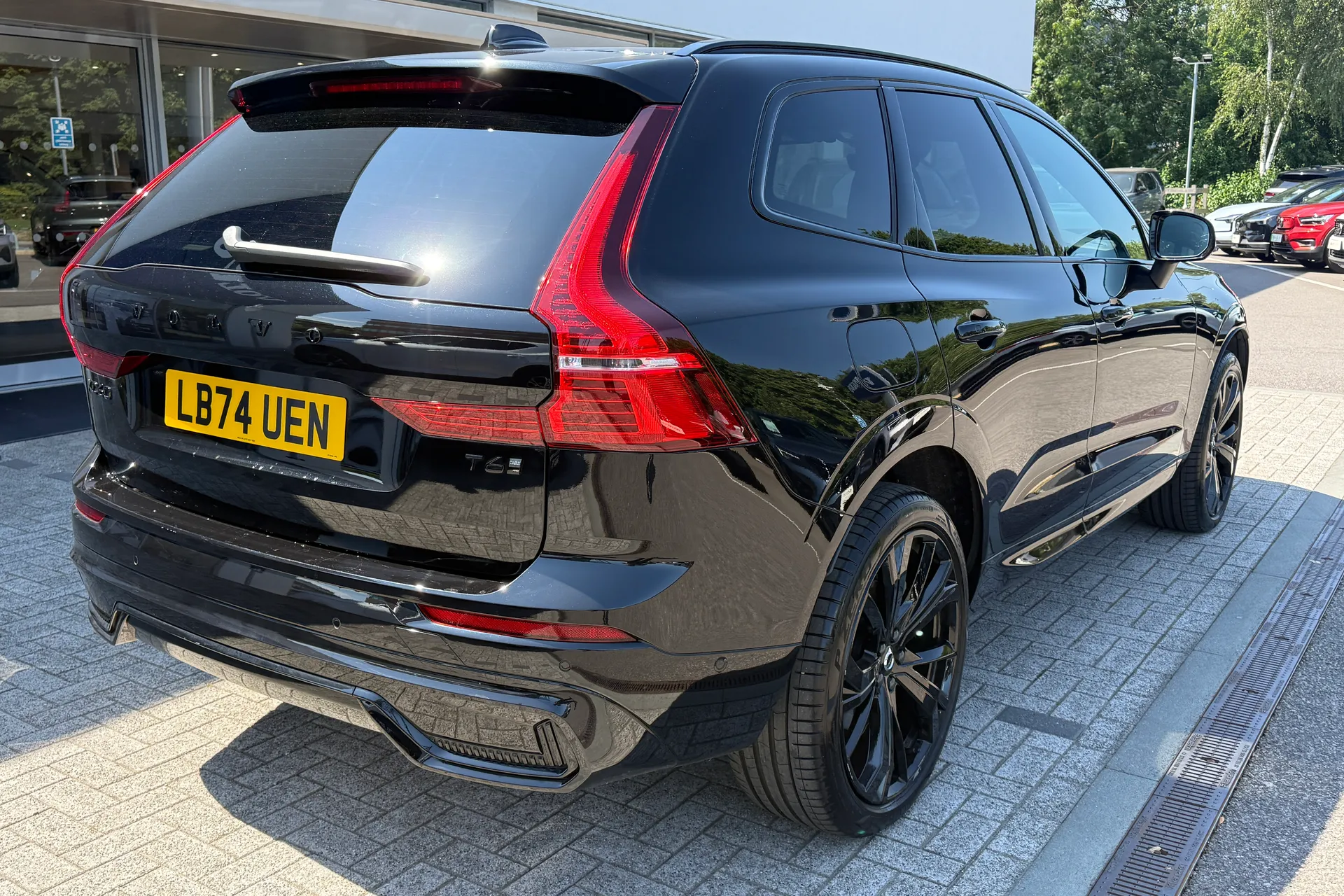 Volvo XC60 thumbnail image number 8