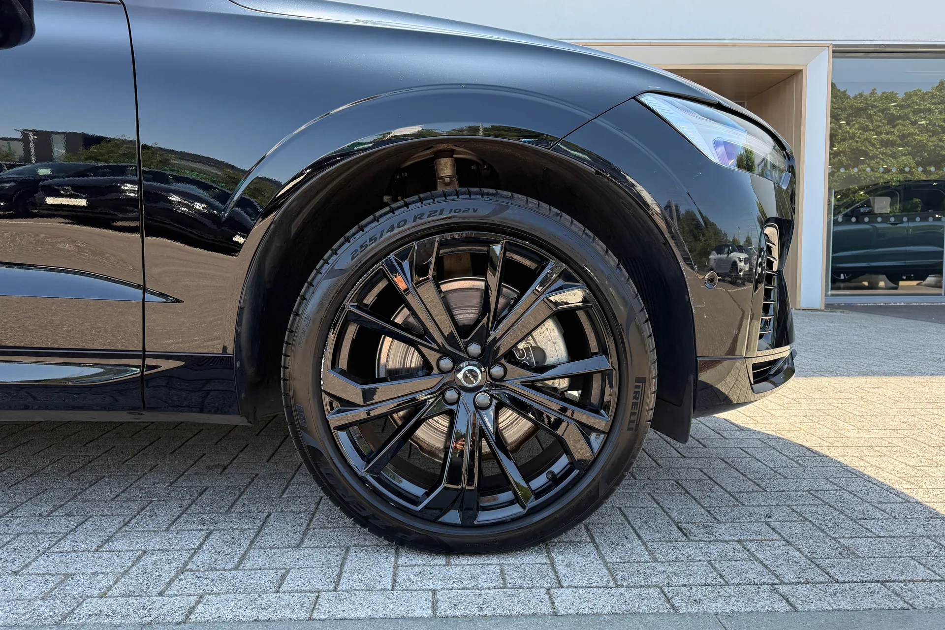 Volvo XC60 thumbnail image number 14