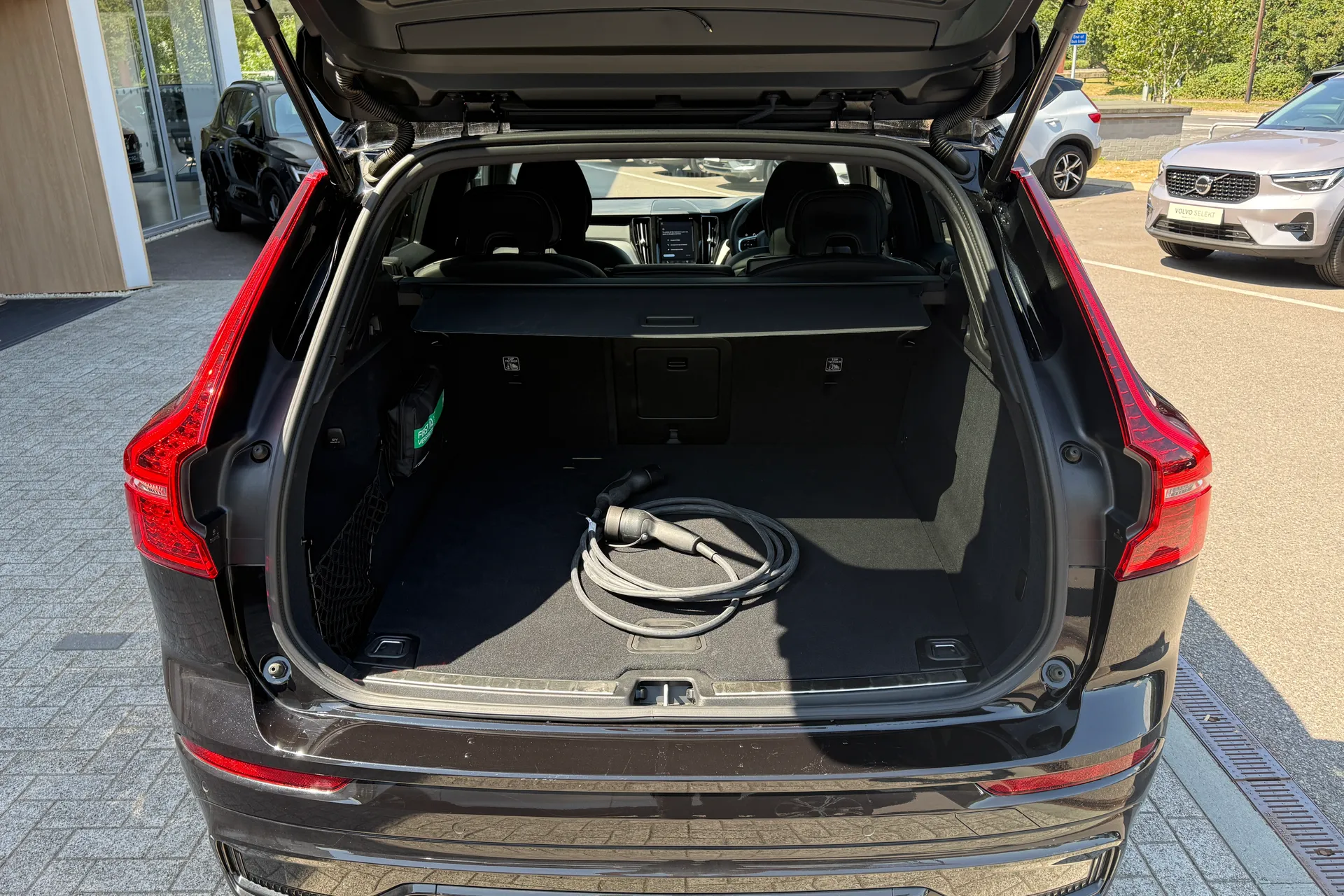 Volvo XC60 thumbnail image number 20