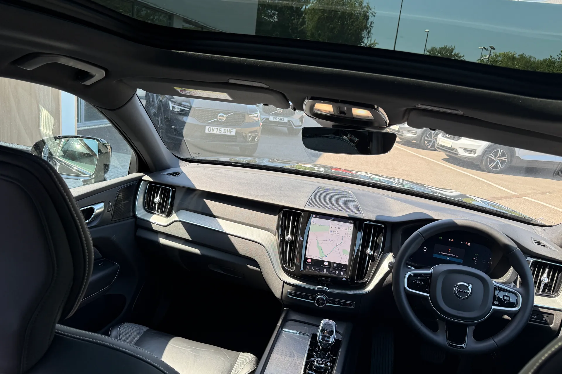 Volvo XC60 thumbnail image number 32
