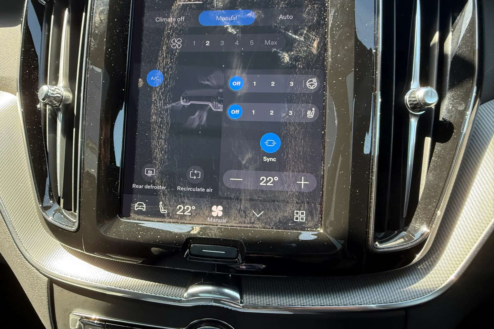 Volvo XC60 thumbnail image number 40