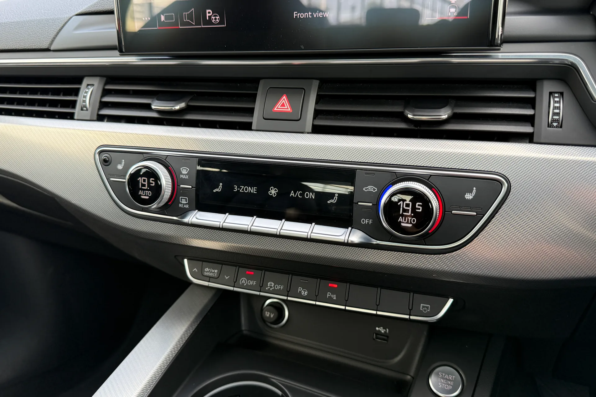 Audi A5 thumbnail image number 31