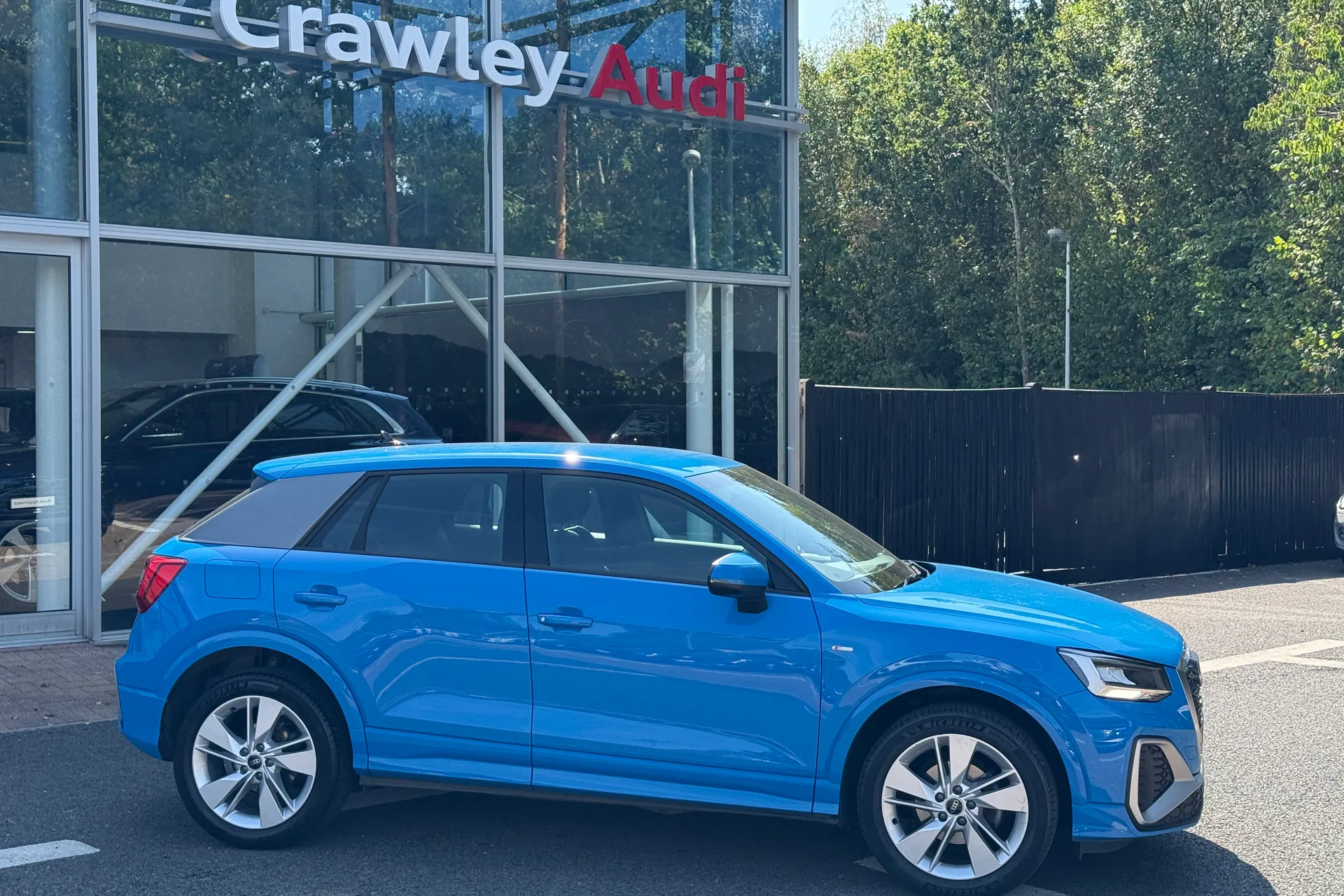 Audi Q2 thumbnail image number 2