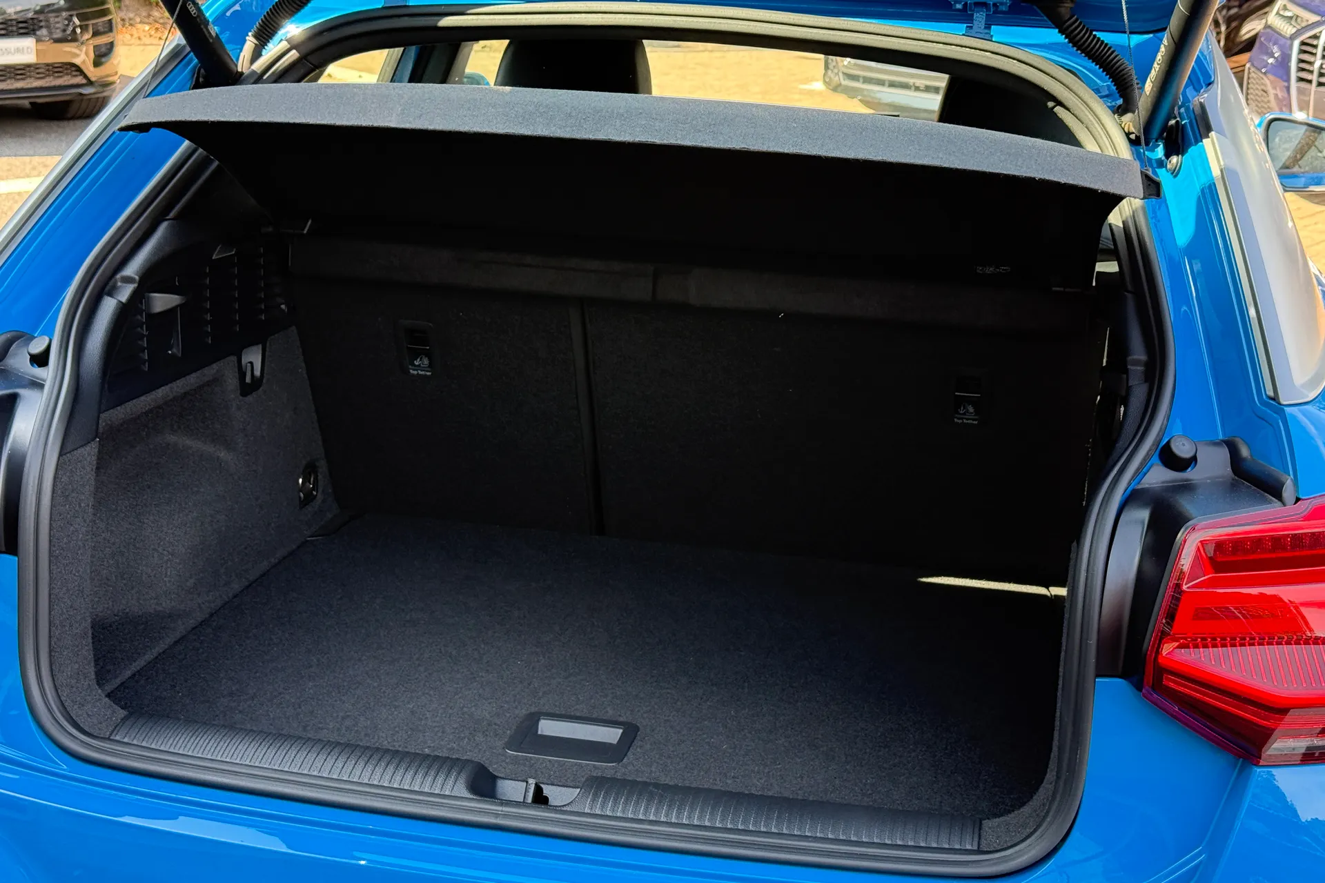 Audi Q2 thumbnail image number 40