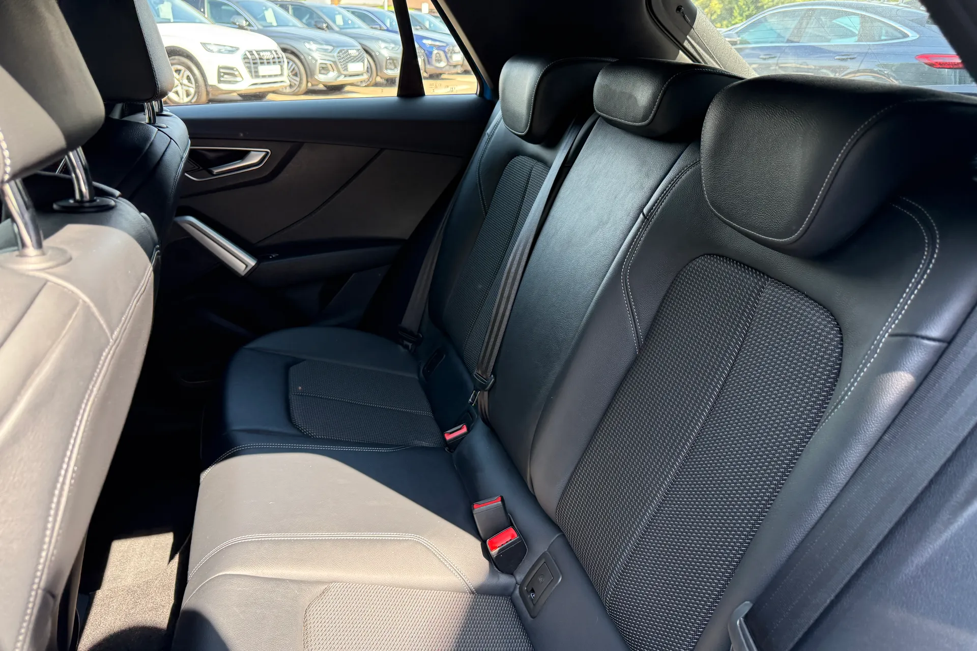 Audi Q2 thumbnail image number 46
