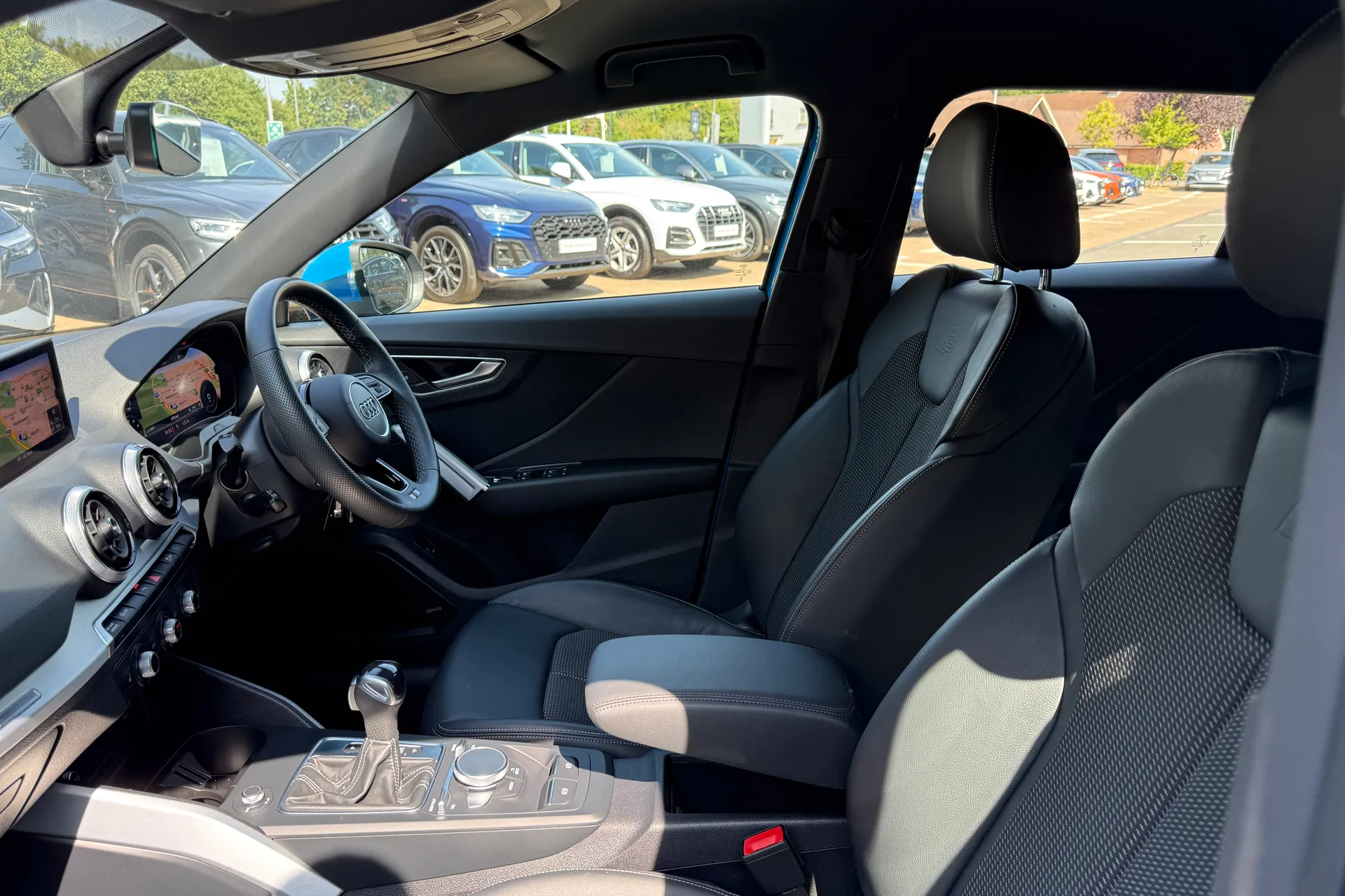 Audi Q2 thumbnail image number 50