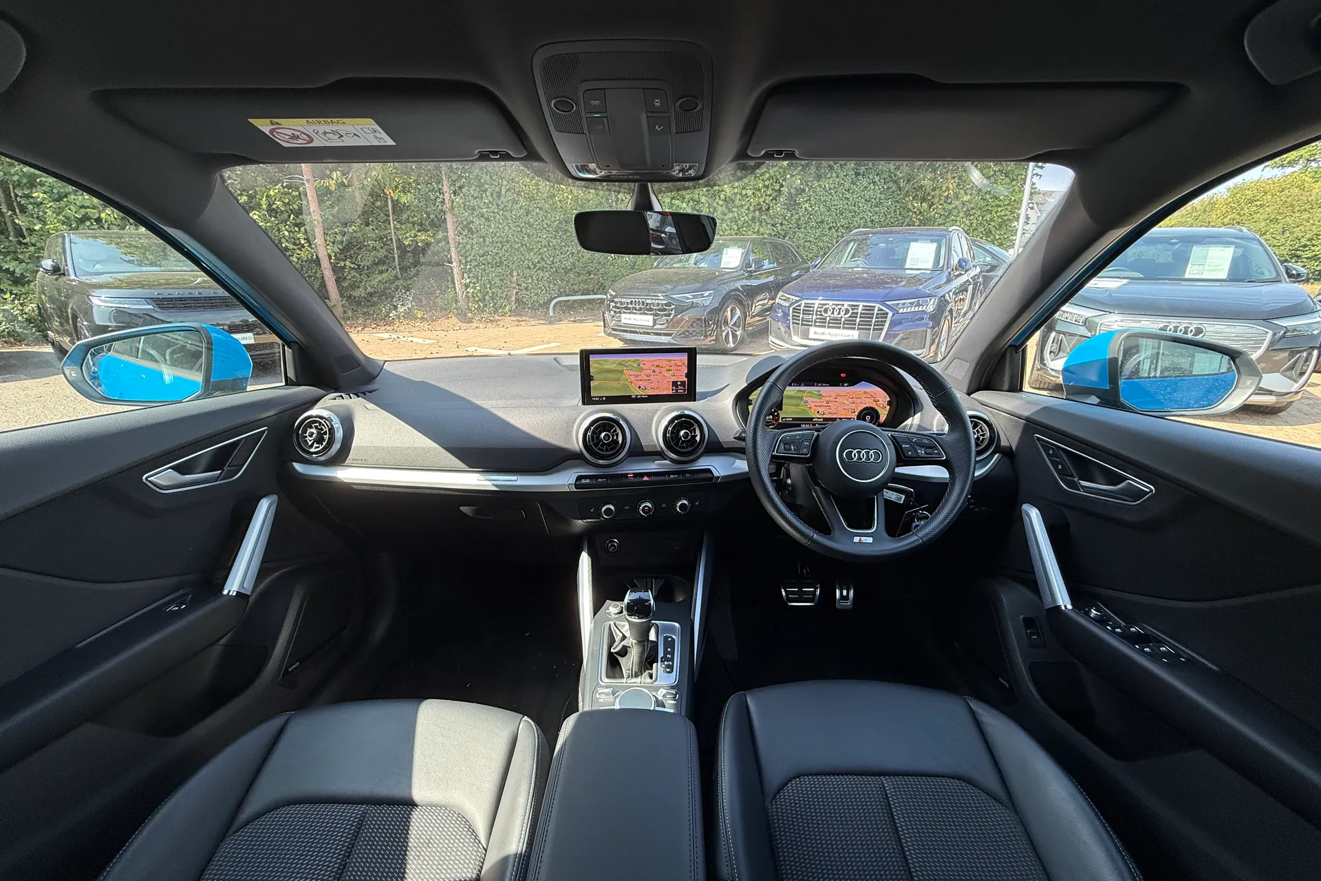 Audi Q2 thumbnail image number 3