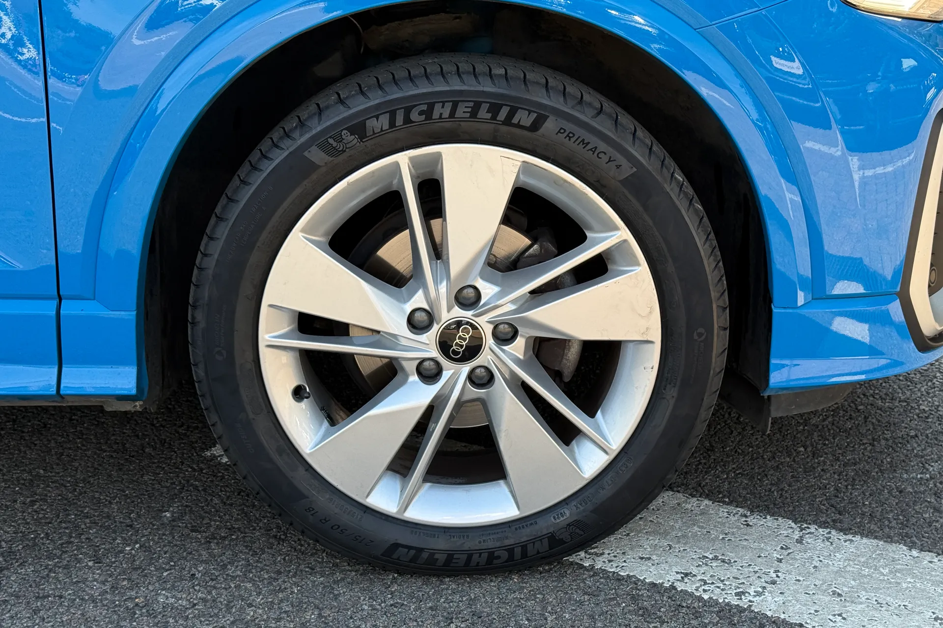 Audi Q2 thumbnail image number 29