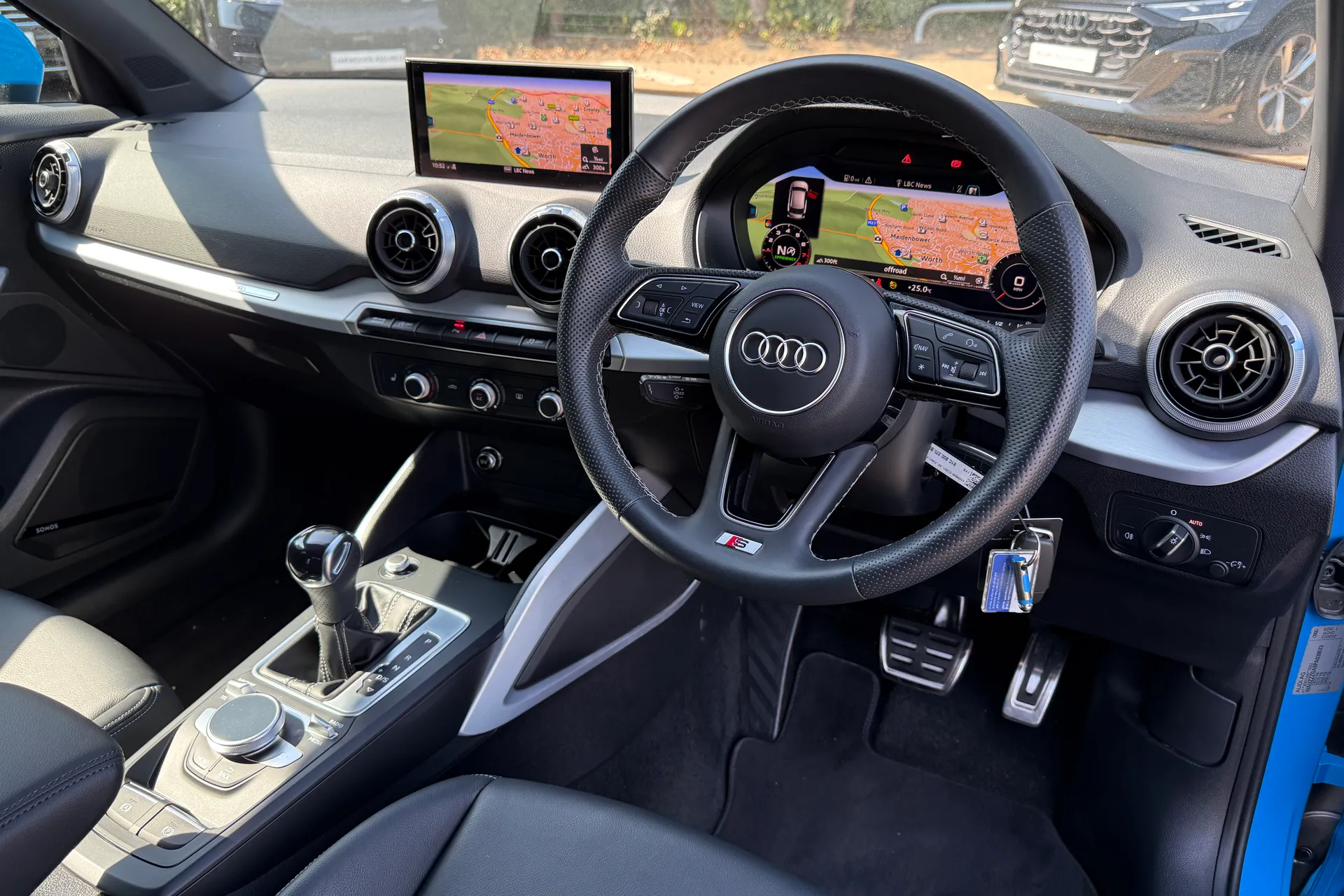 Audi Q2 thumbnail image number 26